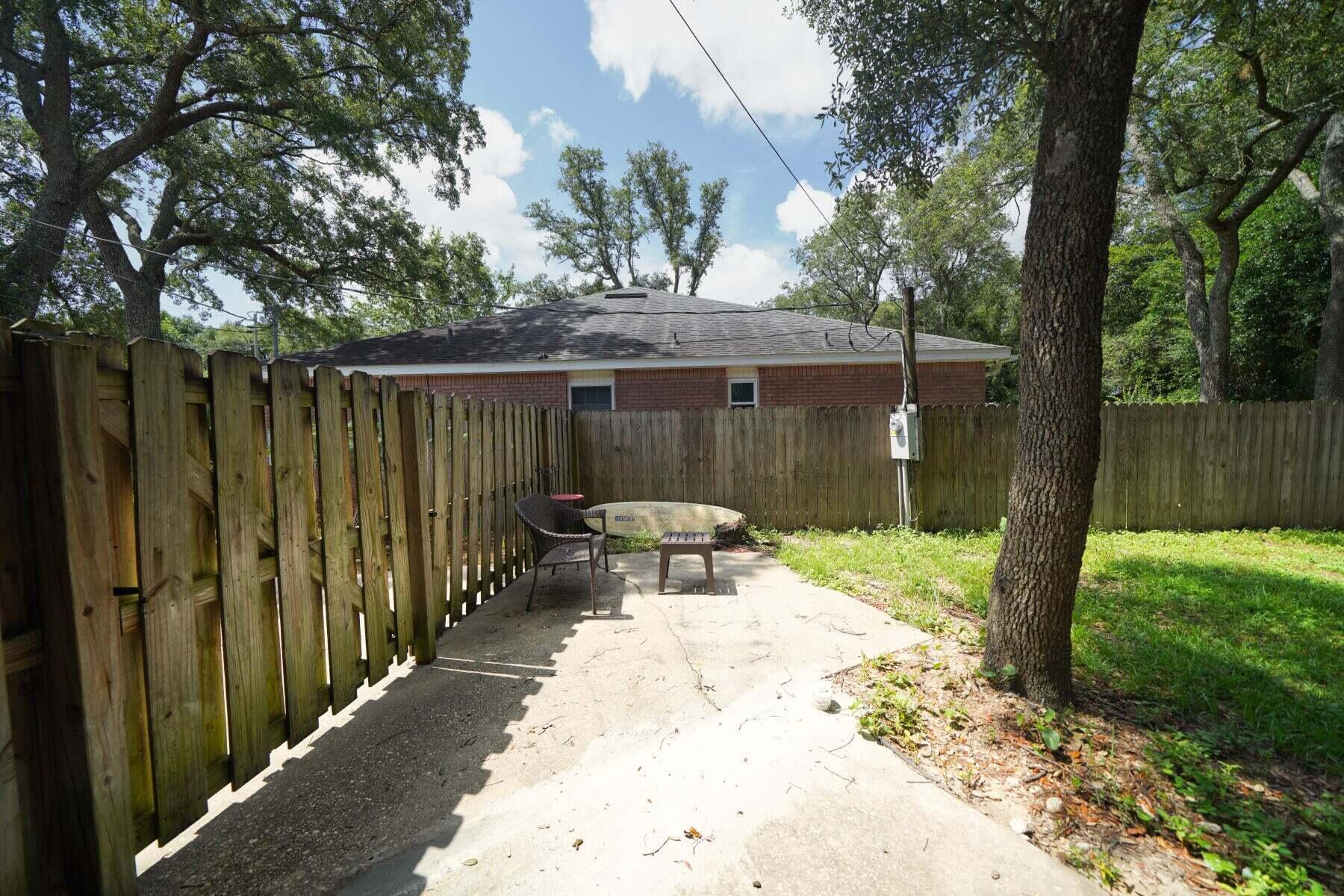 HIGH GROVE PLANTATION - Residential Lease