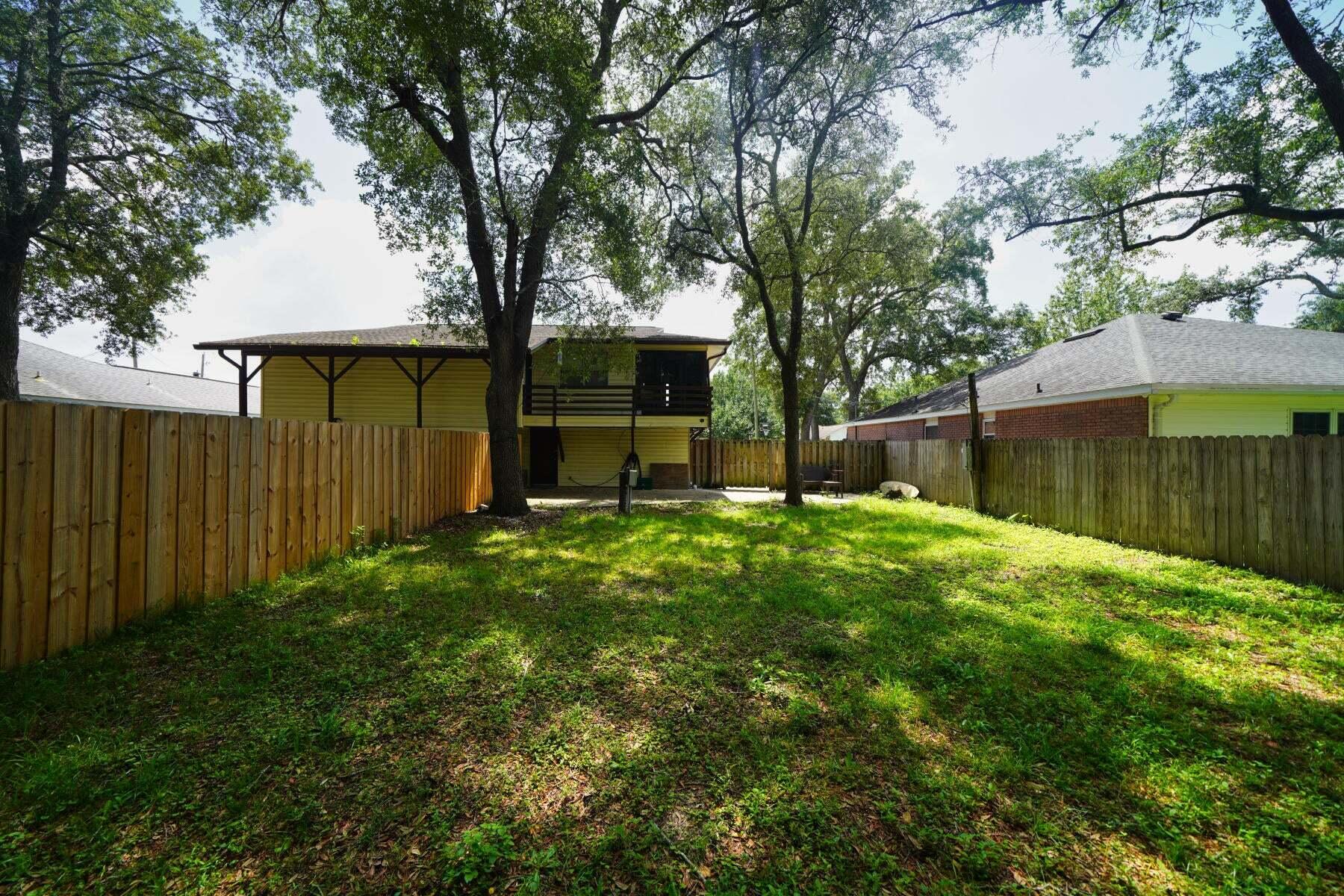 HIGH GROVE PLANTATION - Residential Lease