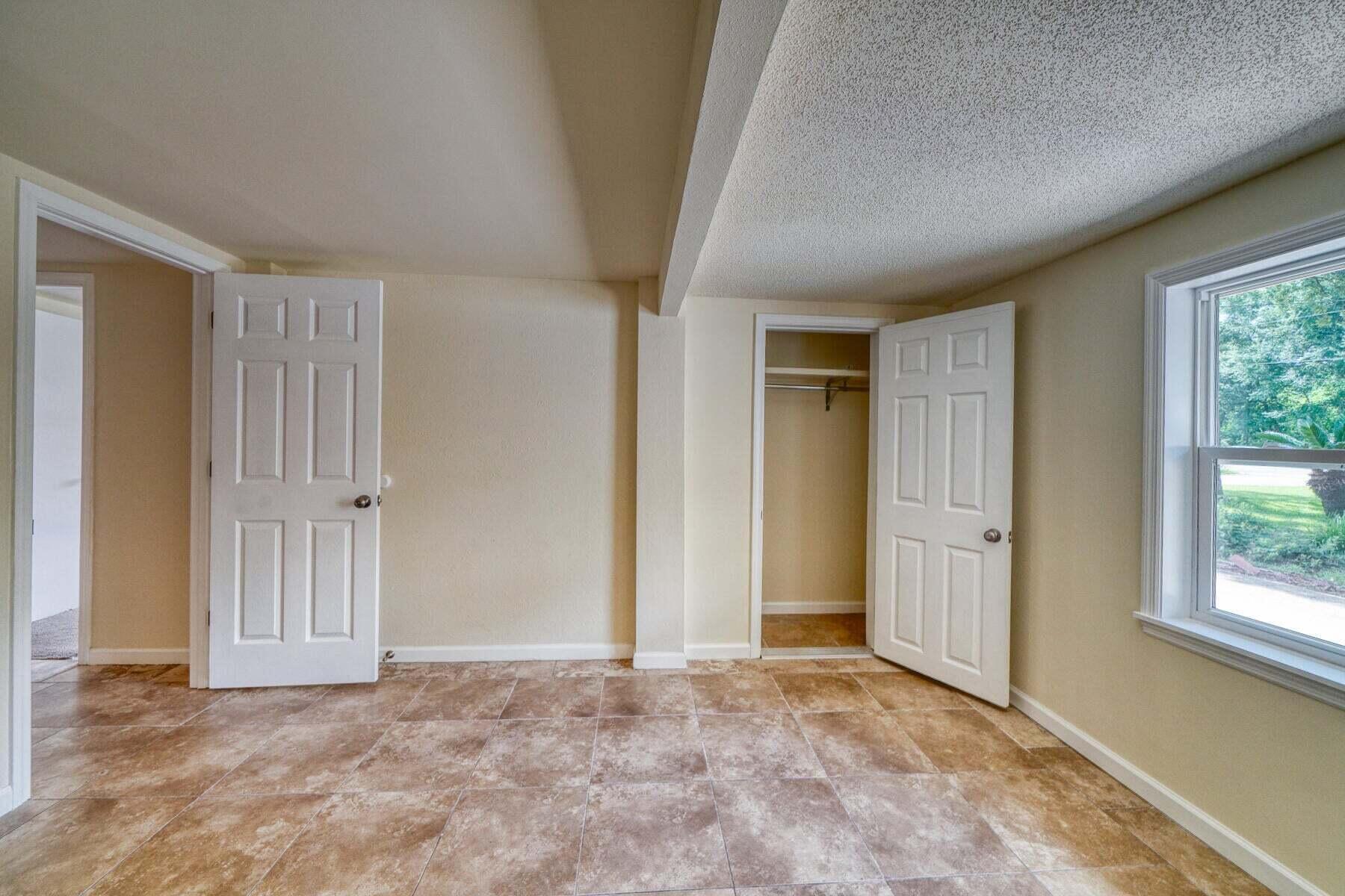 HIGH GROVE PLANTATION - Residential Lease