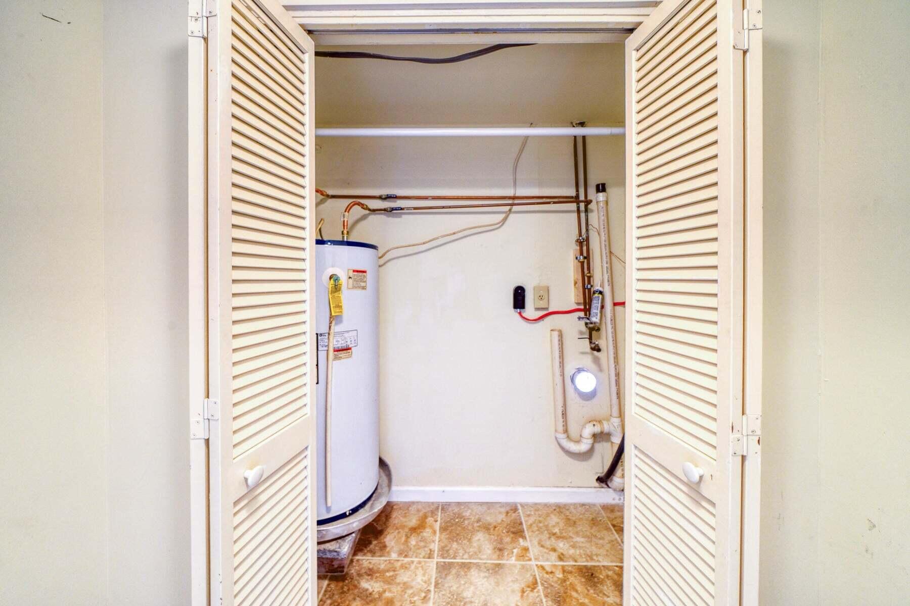 HIGH GROVE PLANTATION - Residential Lease