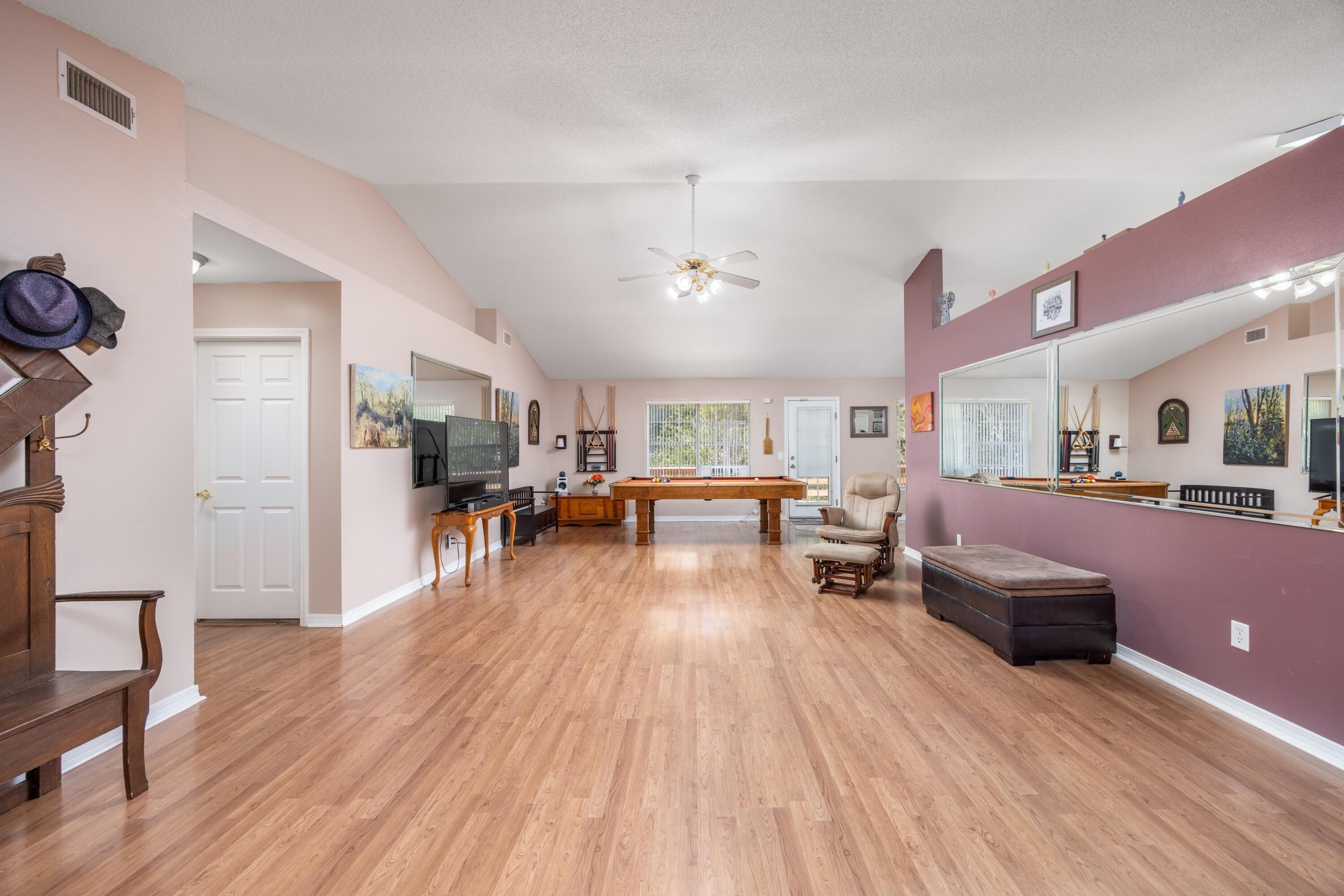 FOXWOOD ADDITION S/D - Residential