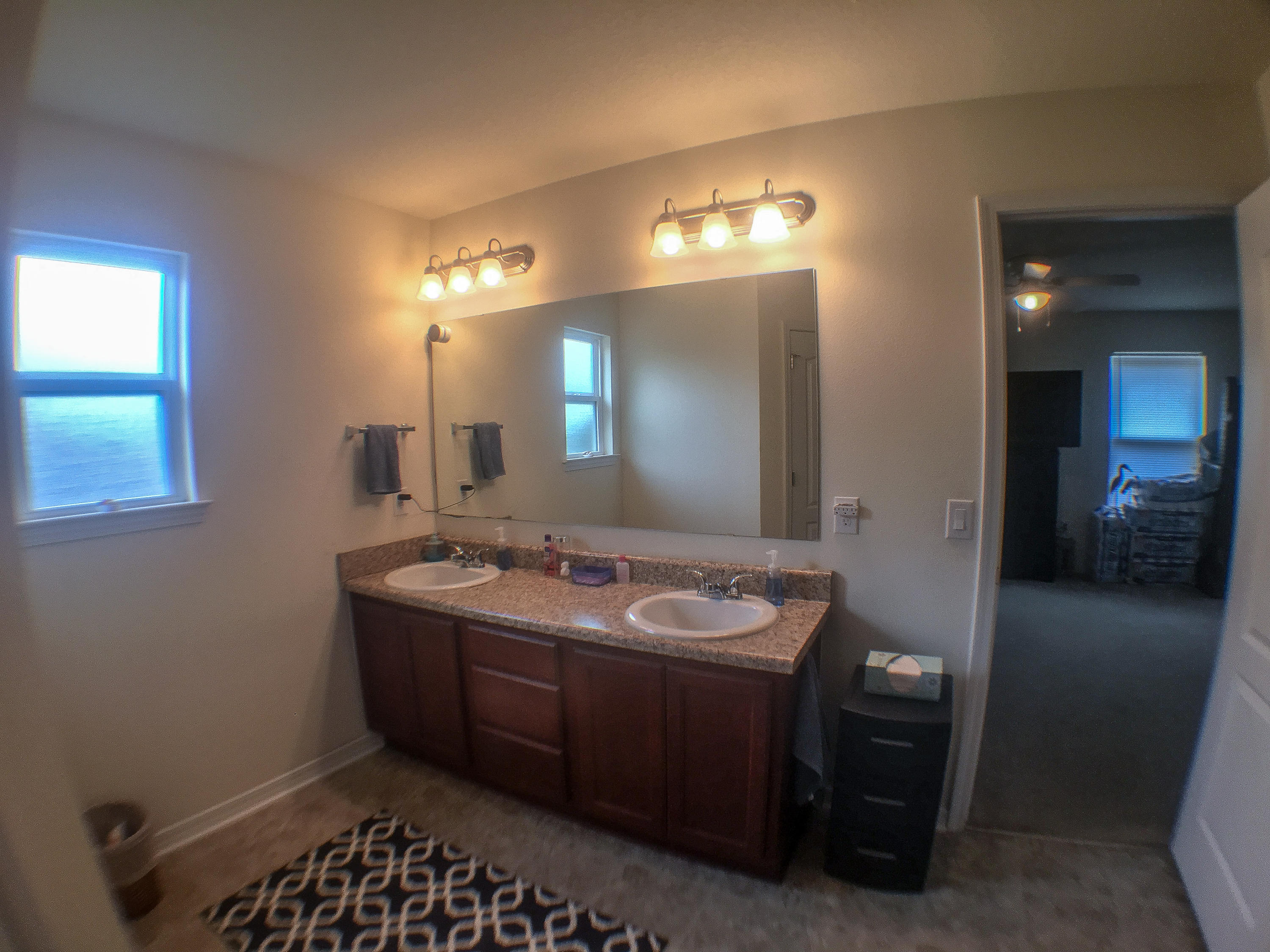 EAST SIDE - Residential