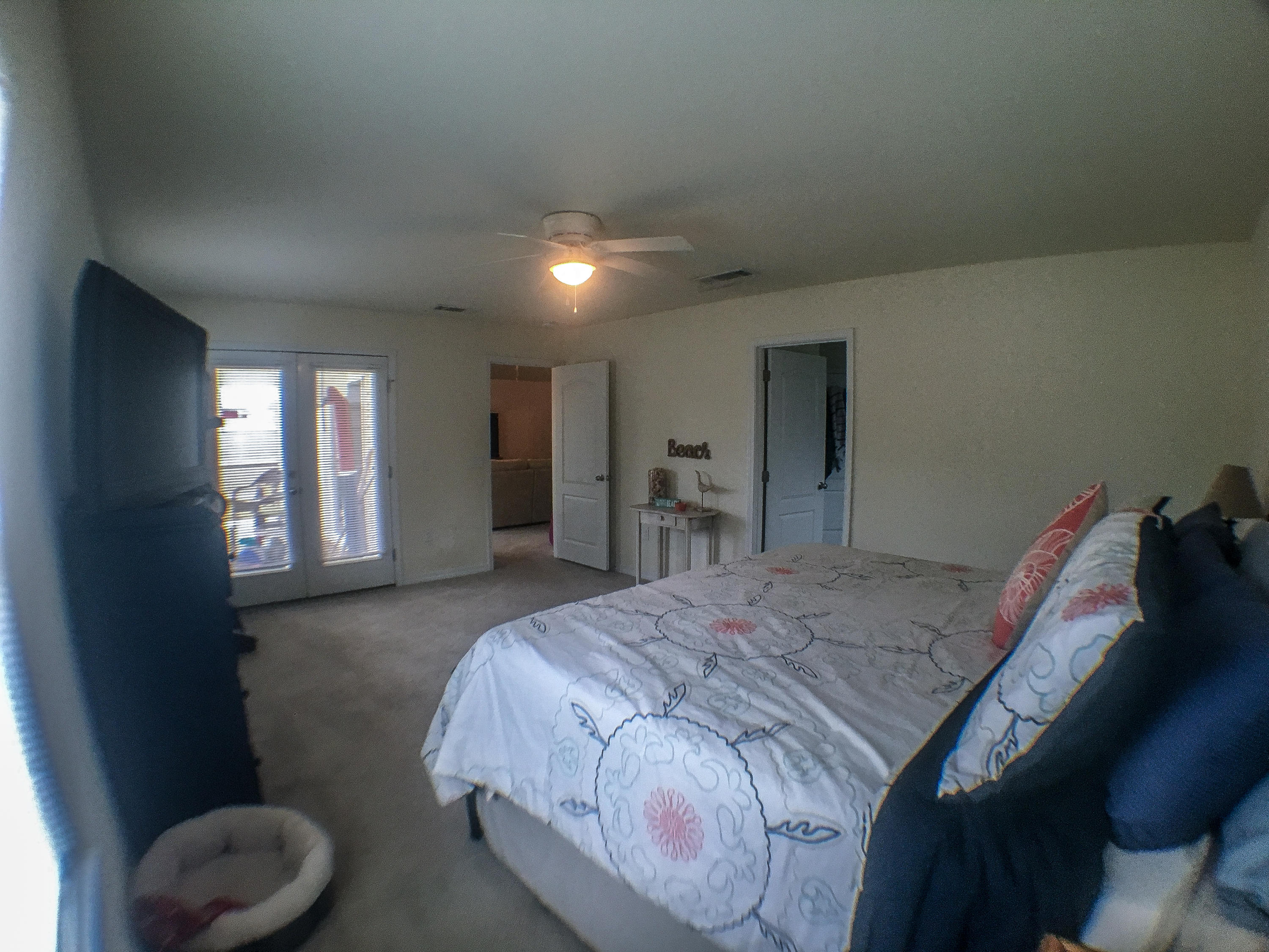 EAST SIDE - Residential