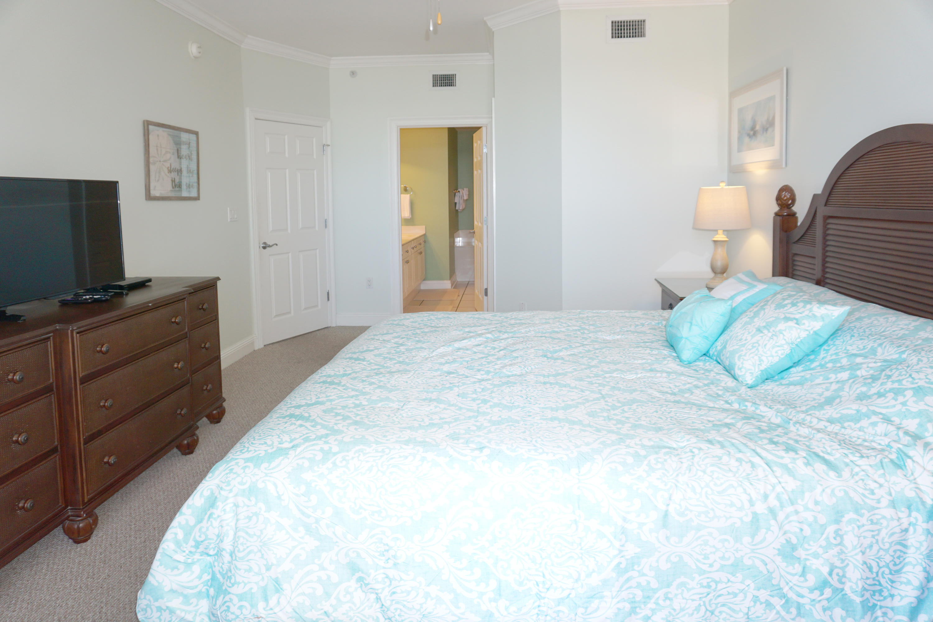 SUMMER PLACE CONDO - Residential