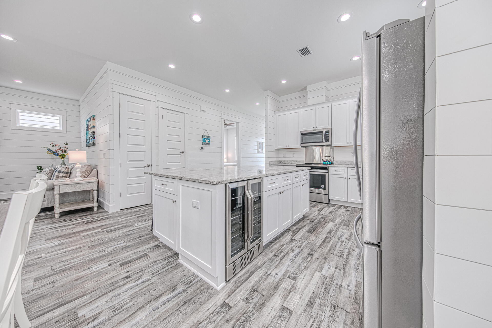 FRANGISTA BEACH 1ST ADDN - Residential