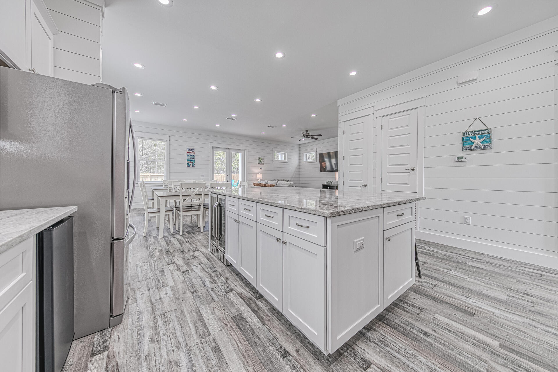 FRANGISTA BEACH 1ST ADDN - Residential