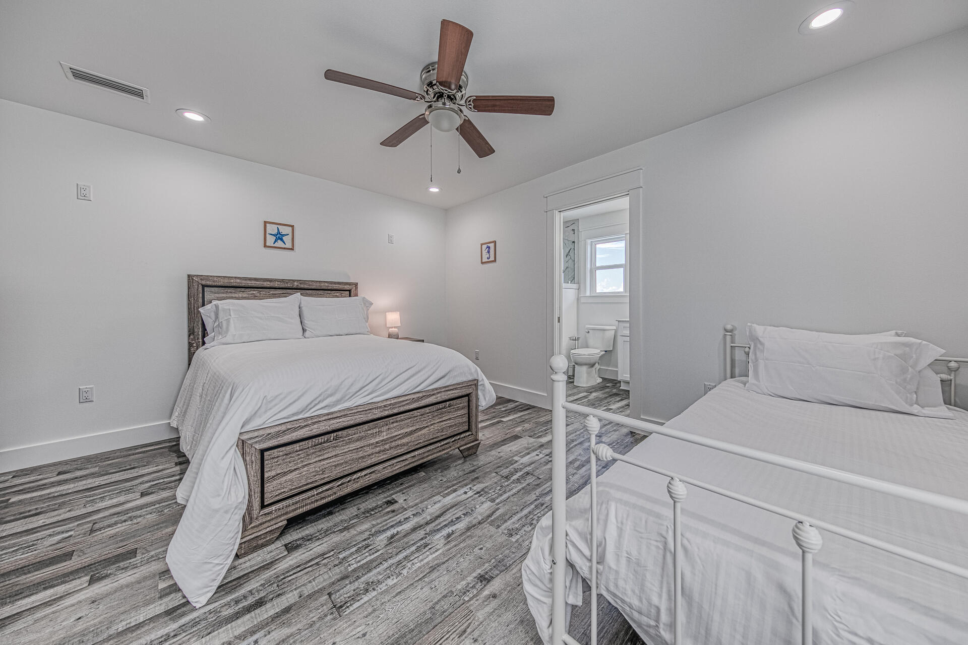 FRANGISTA BEACH 1ST ADDN - Residential