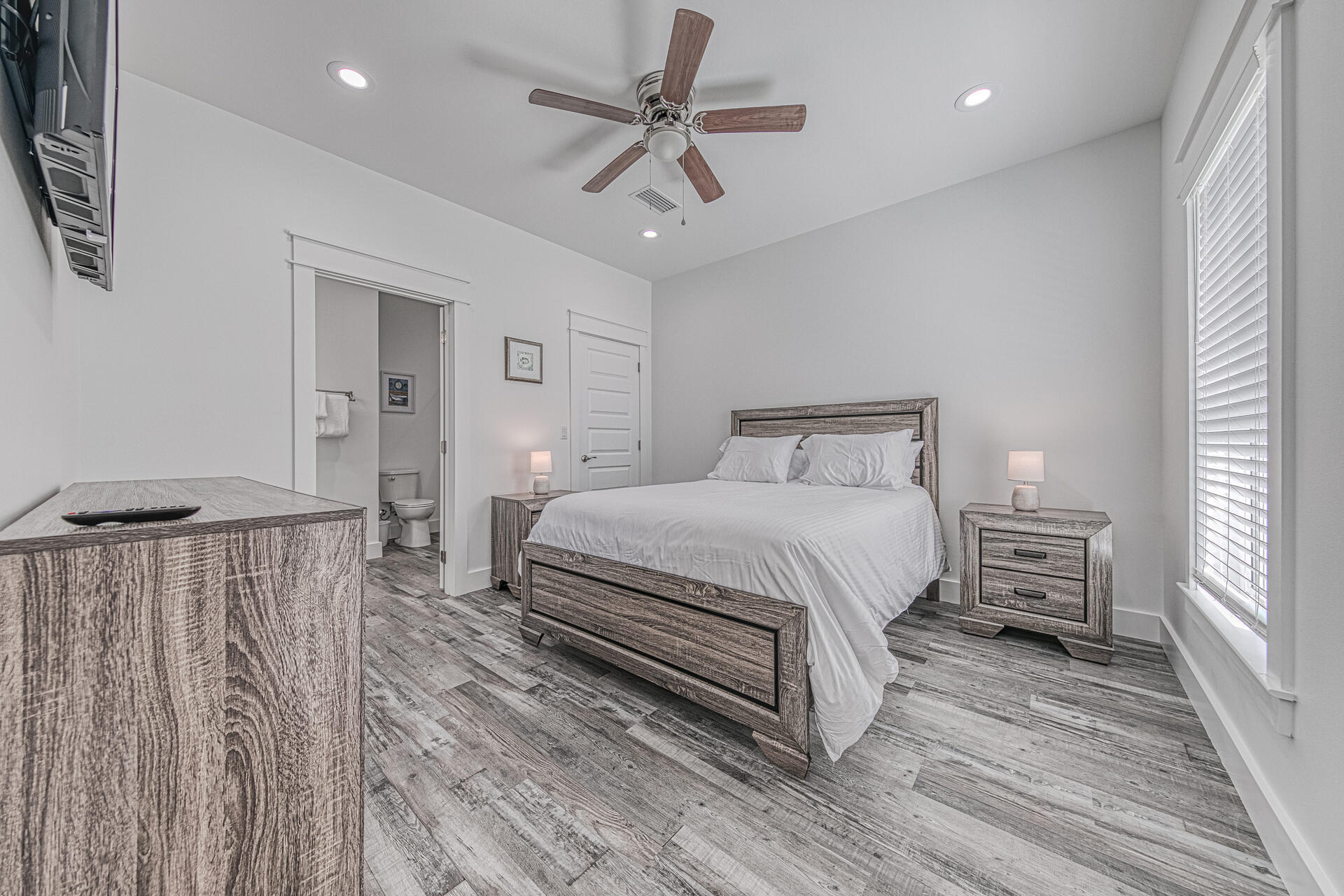 FRANGISTA BEACH 1ST ADDN - Residential