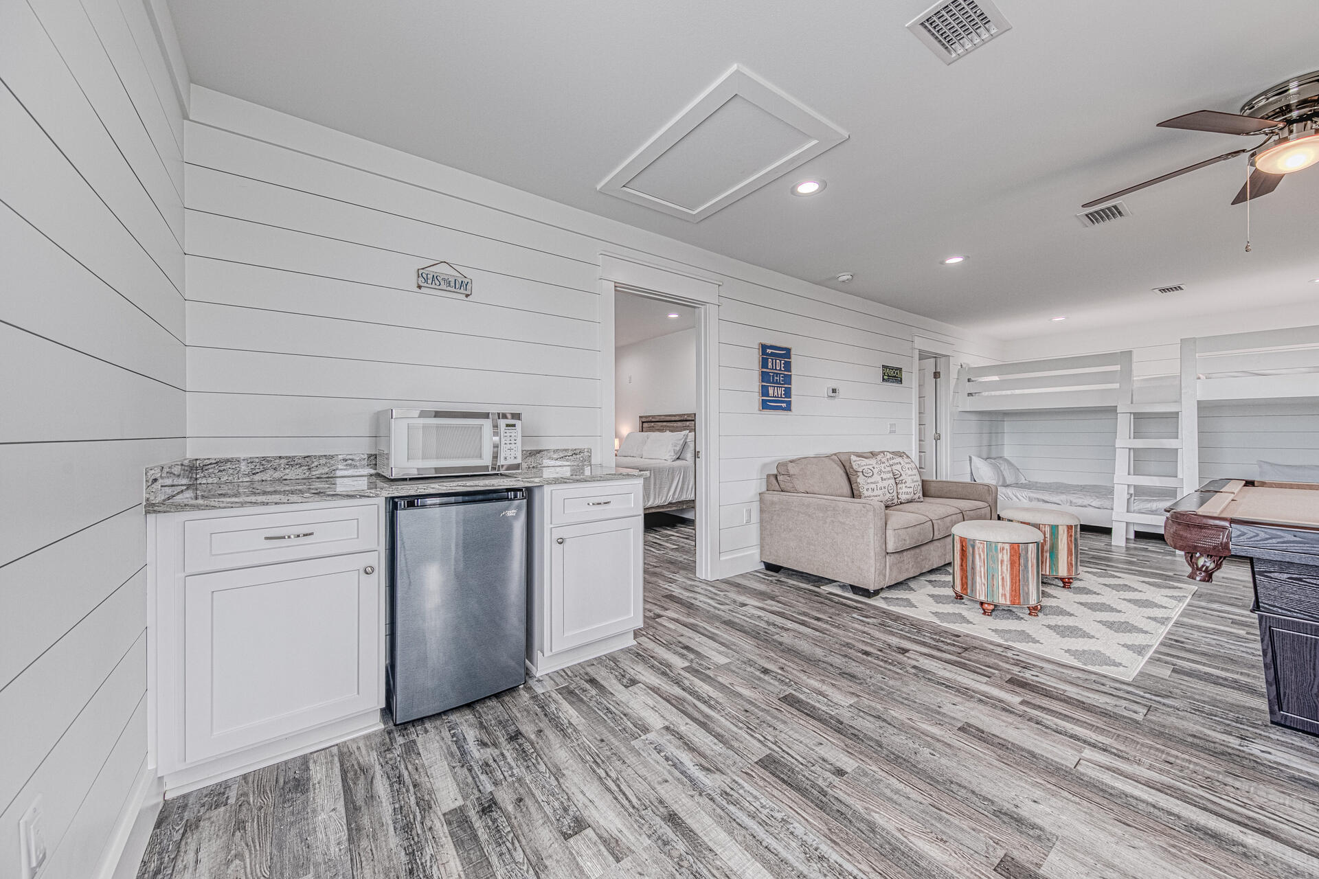 FRANGISTA BEACH 1ST ADDN - Residential