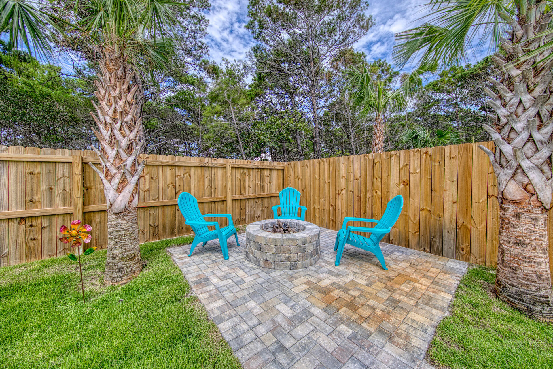 FRANGISTA BEACH 1ST ADDN - Residential