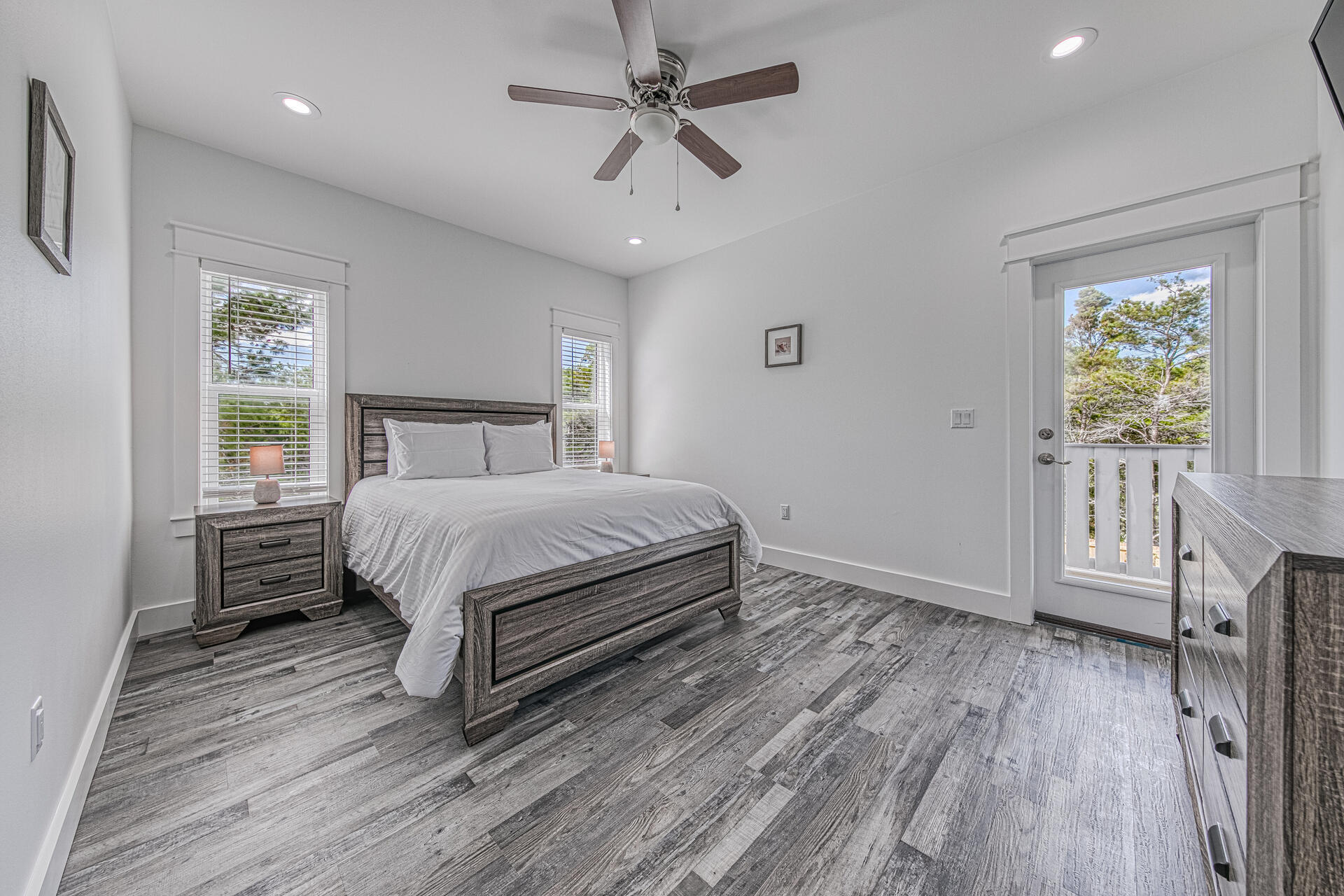 FRANGISTA BEACH 1ST ADDN - Residential