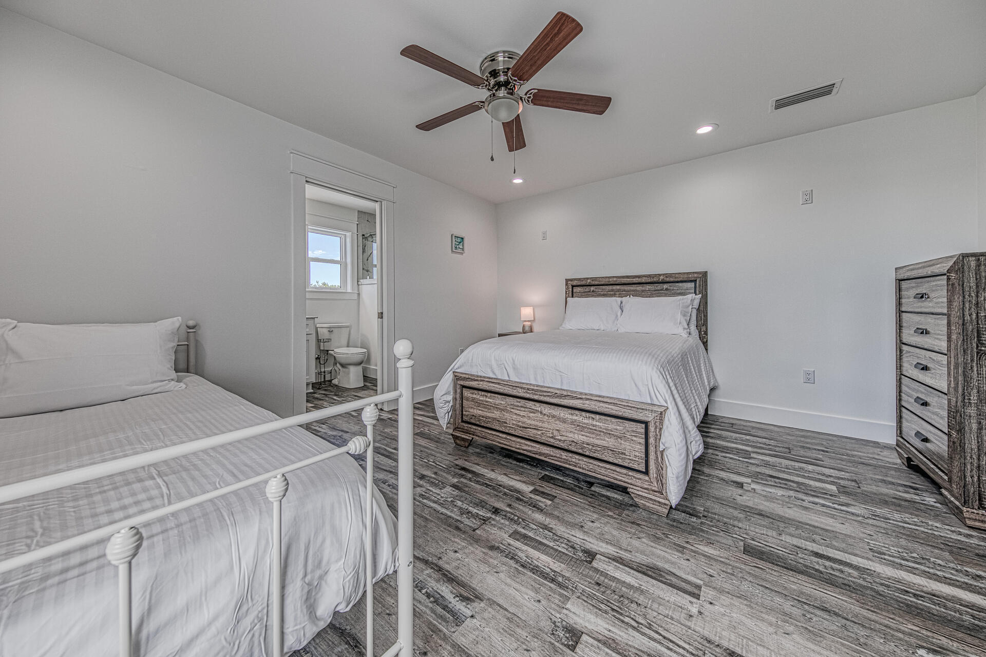 FRANGISTA BEACH 1ST ADDN - Residential