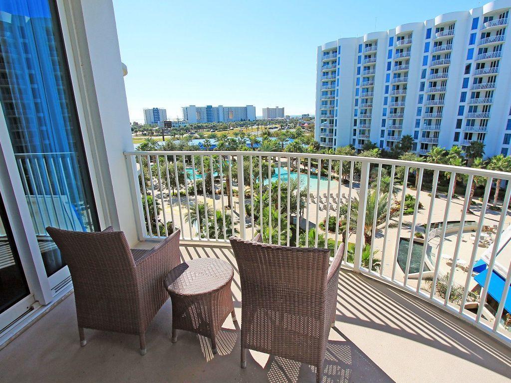 THE PALMS OF DESTIN - Residential