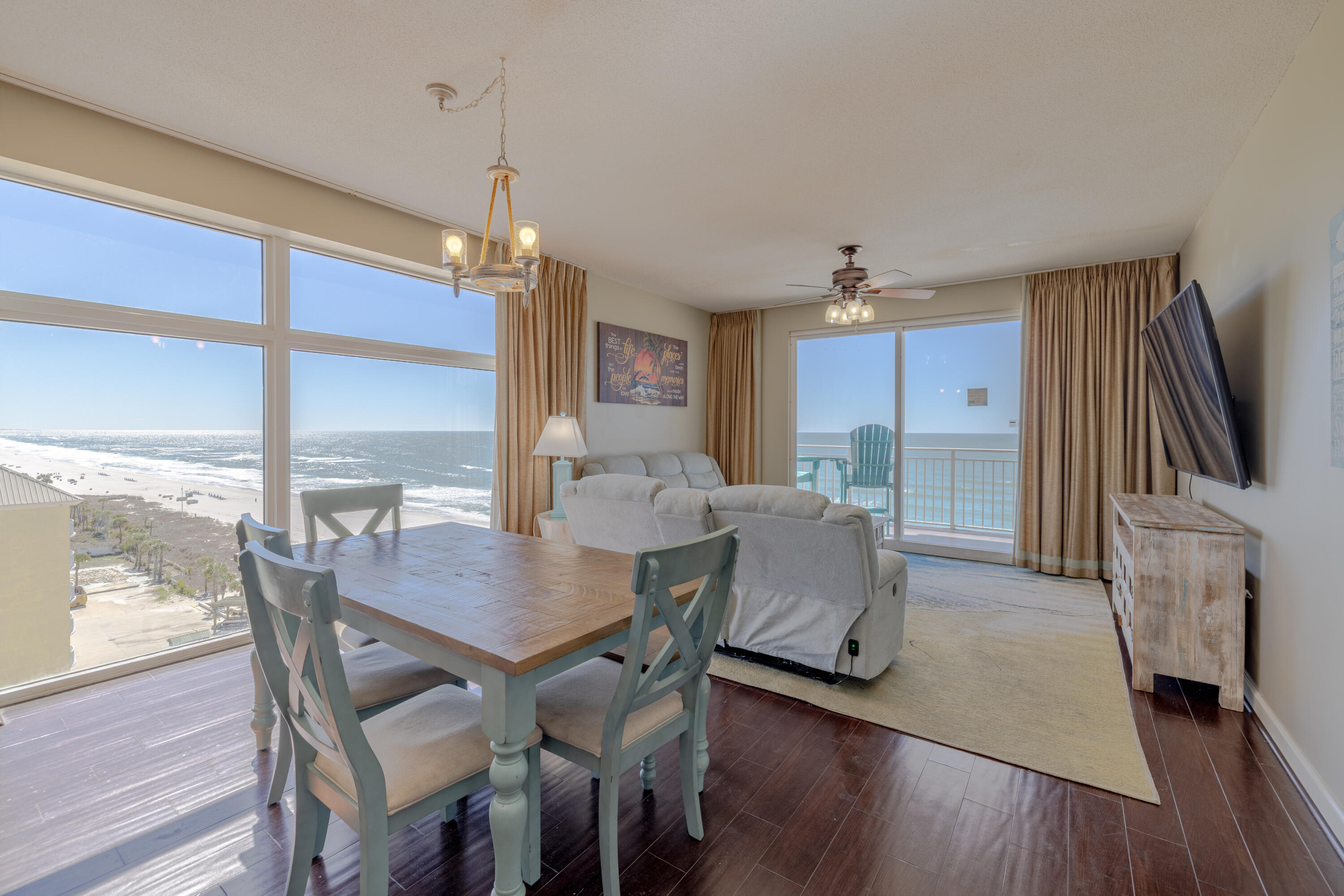 STERLING REEF - Residential