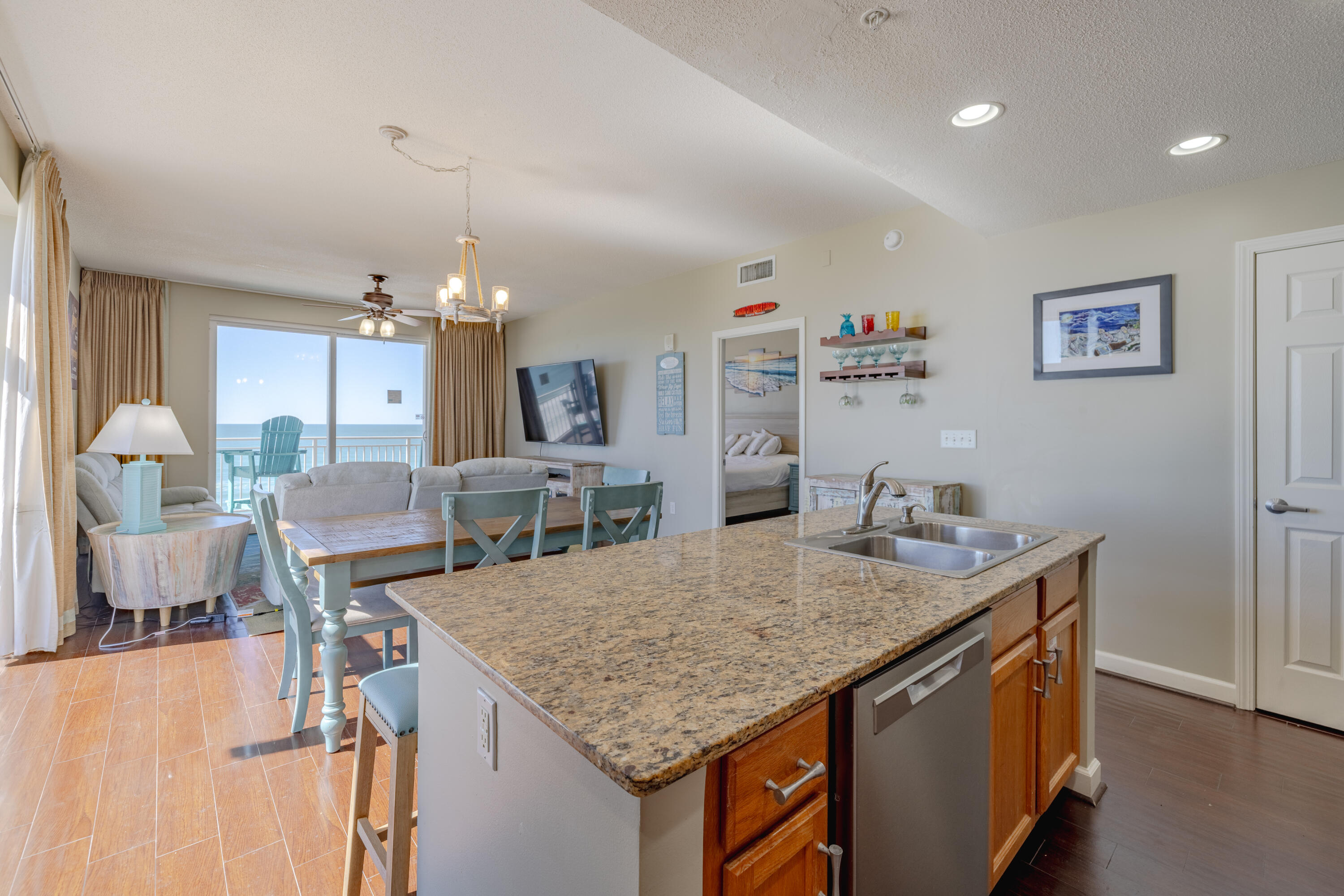 STERLING REEF - Residential