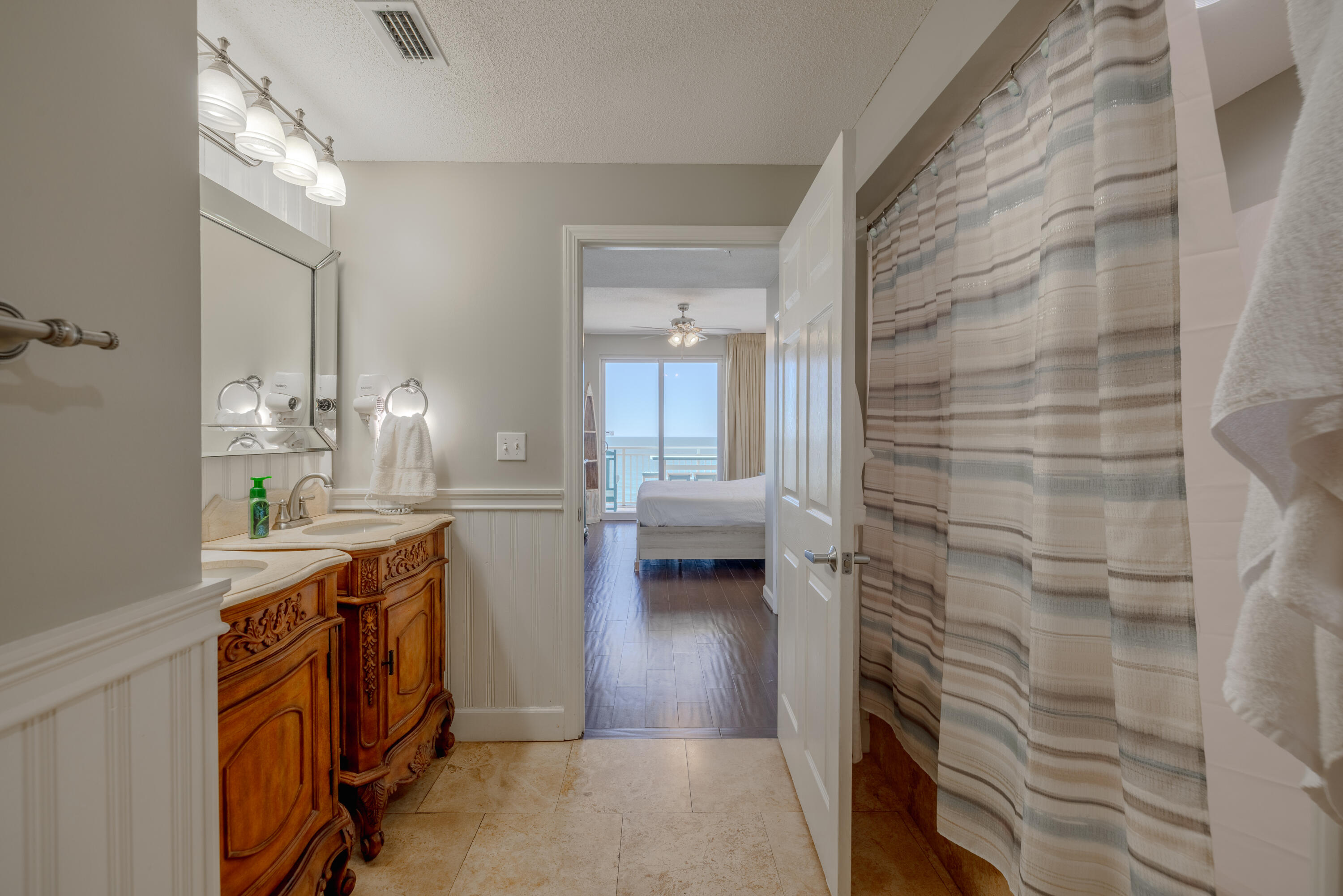 STERLING REEF - Residential
