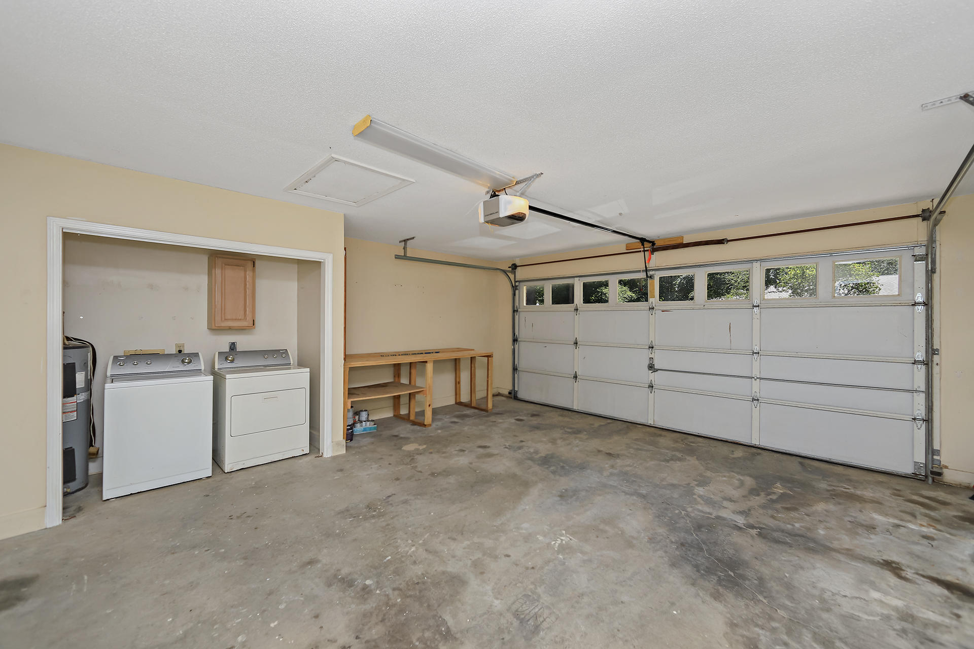 FOXWOOD ESTATES 1 - Residential