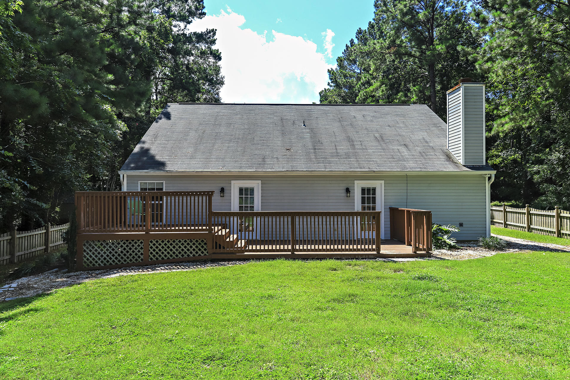 FOXWOOD ESTATES 1 - Residential