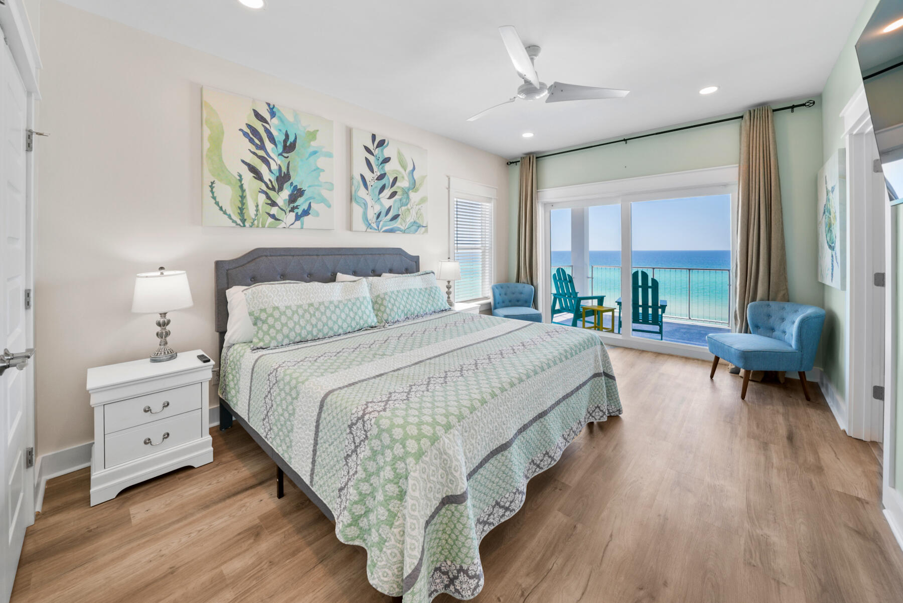 LAGUNA BEACH - Residential