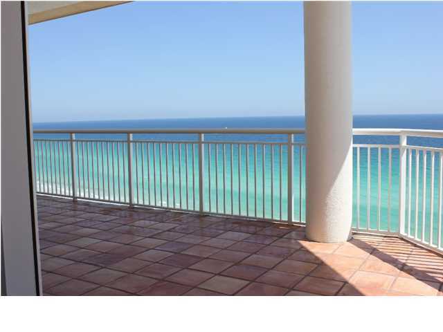 HIDDEN DUNES GRAND VILLAS - Residential
