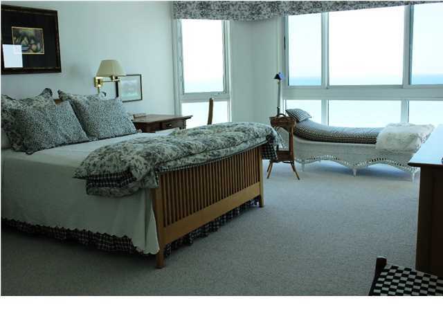 HIDDEN DUNES GRAND VILLAS - Residential