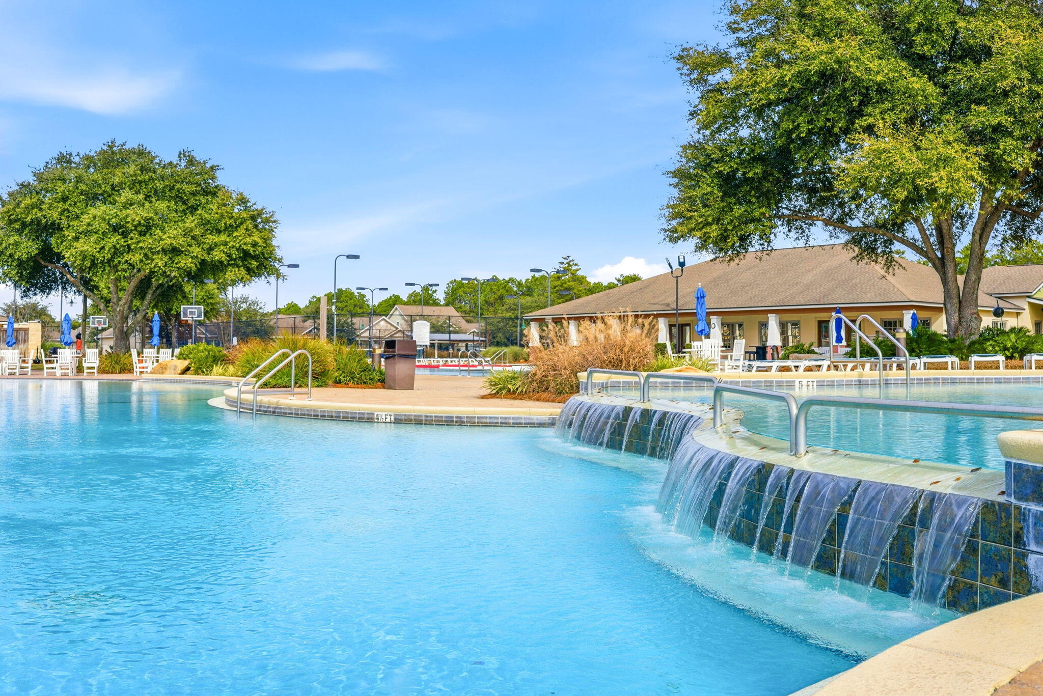 HAMMOCK BAY - Residential Lease