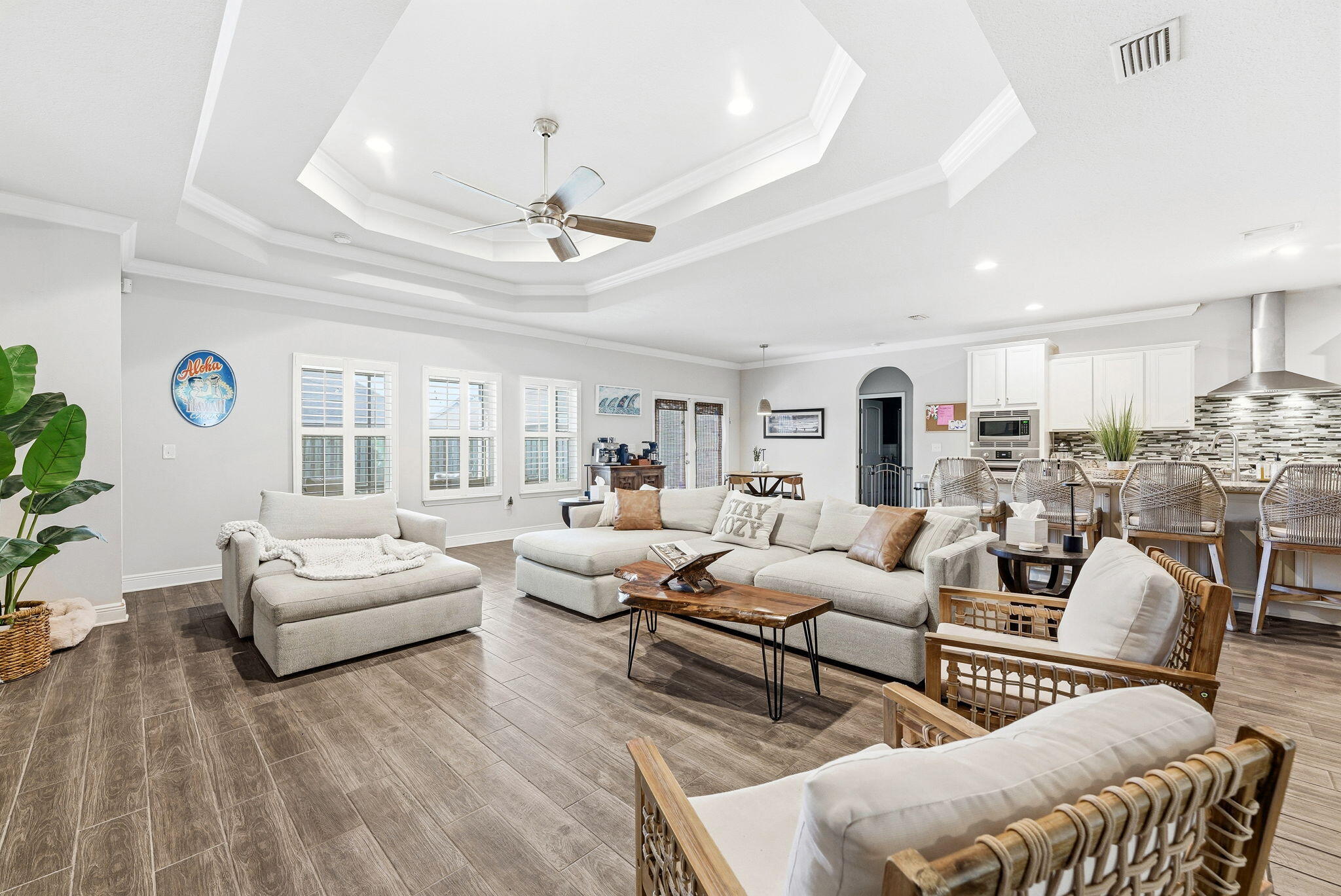 HAMMOCK BAY - Residential Lease