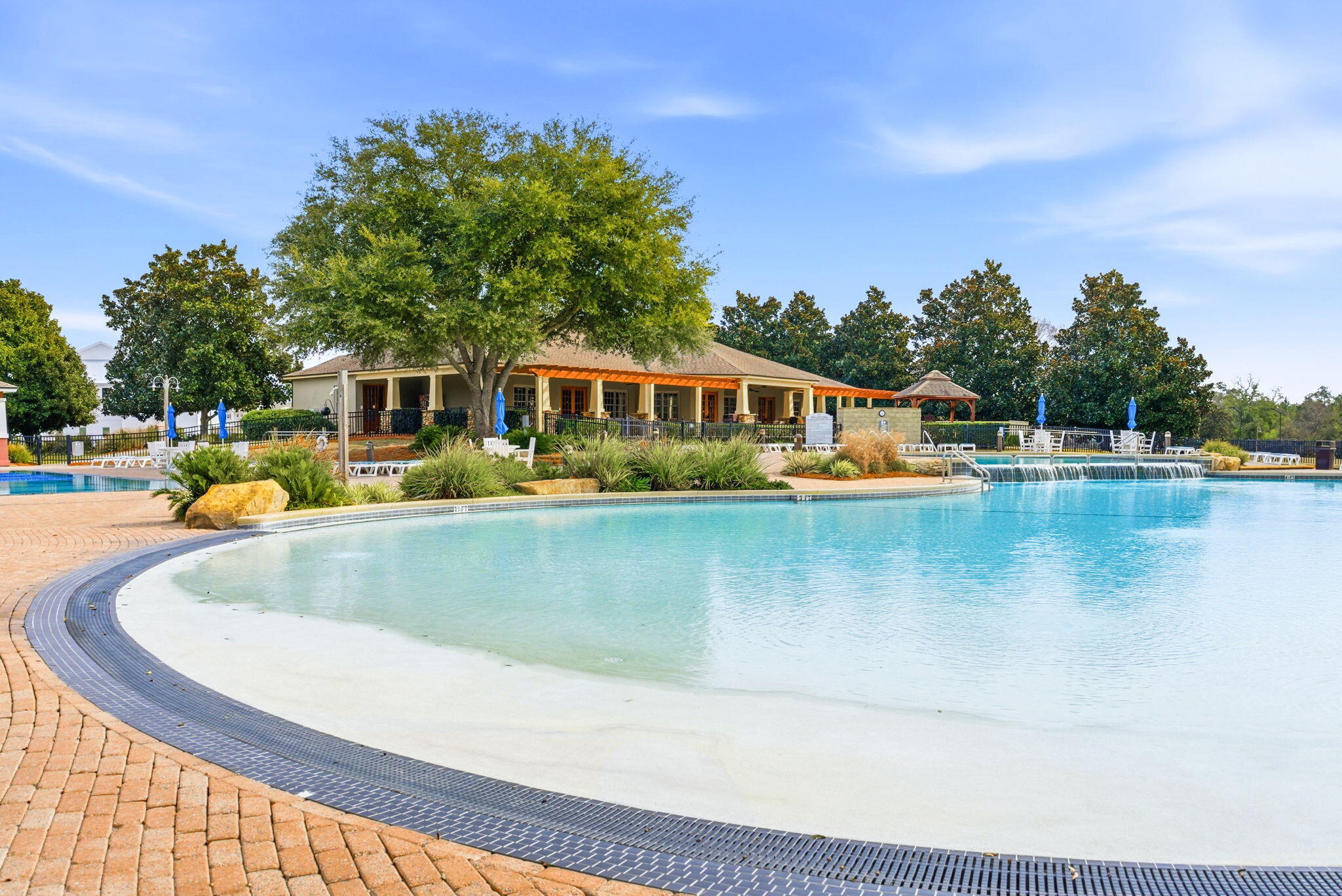 HAMMOCK BAY - Residential Lease