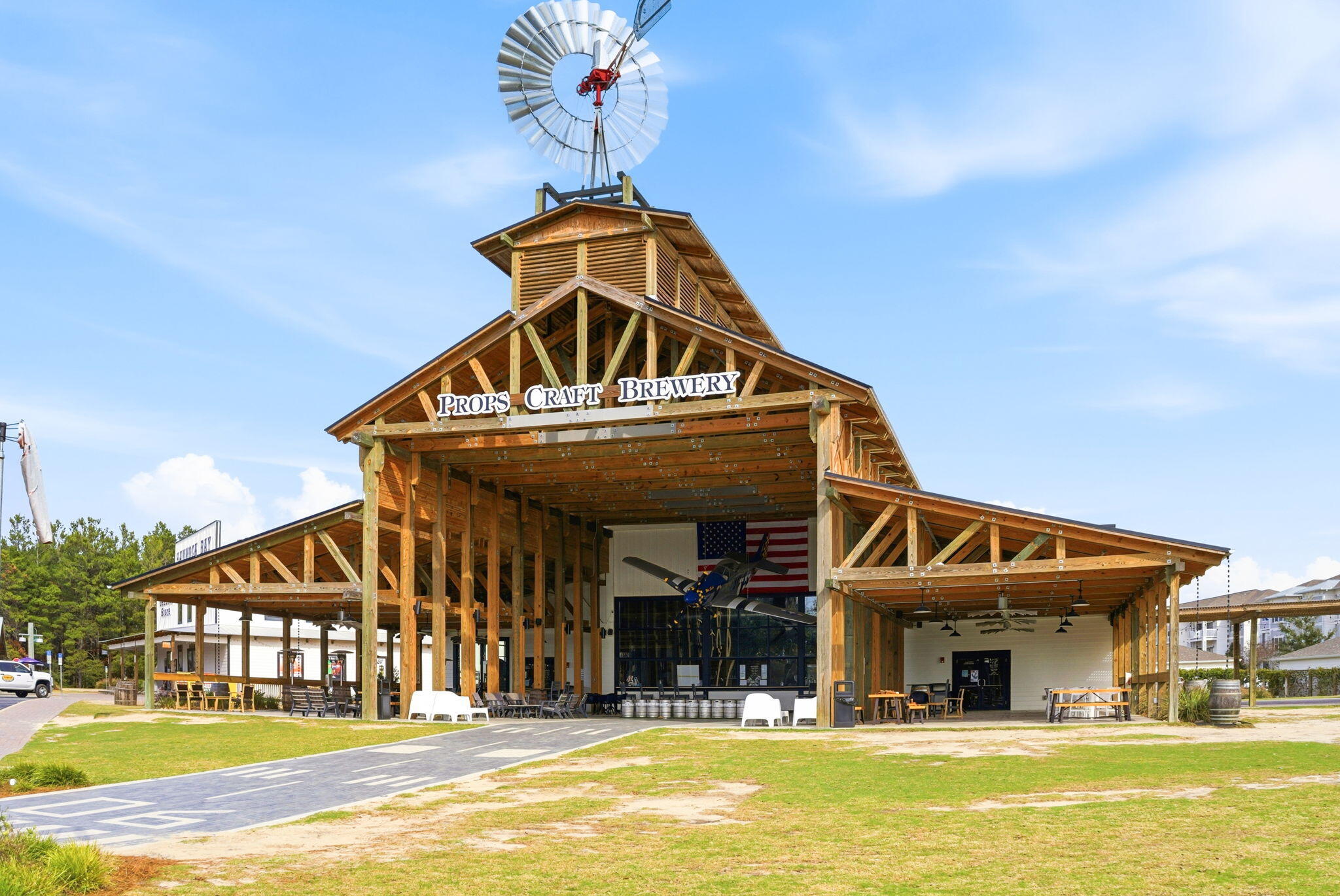 HAMMOCK BAY - Residential Lease