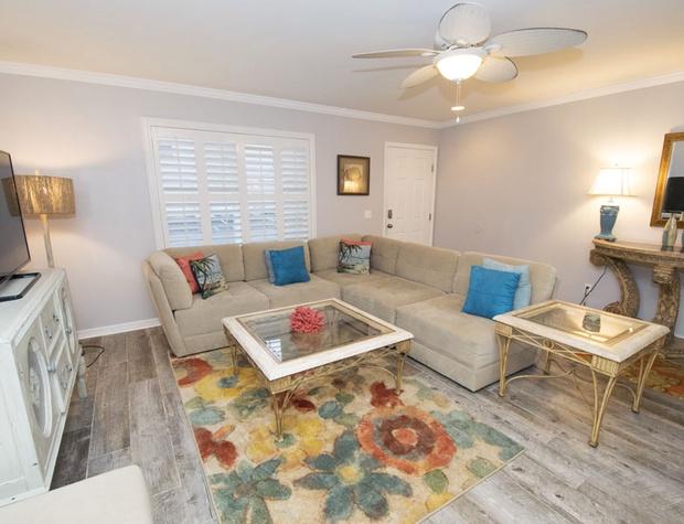 ROYAL SEAESTA TOWNHOMES - Residential