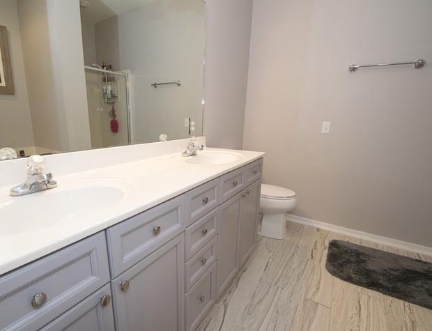 ROYAL SEAESTA TOWNHOMES - Residential