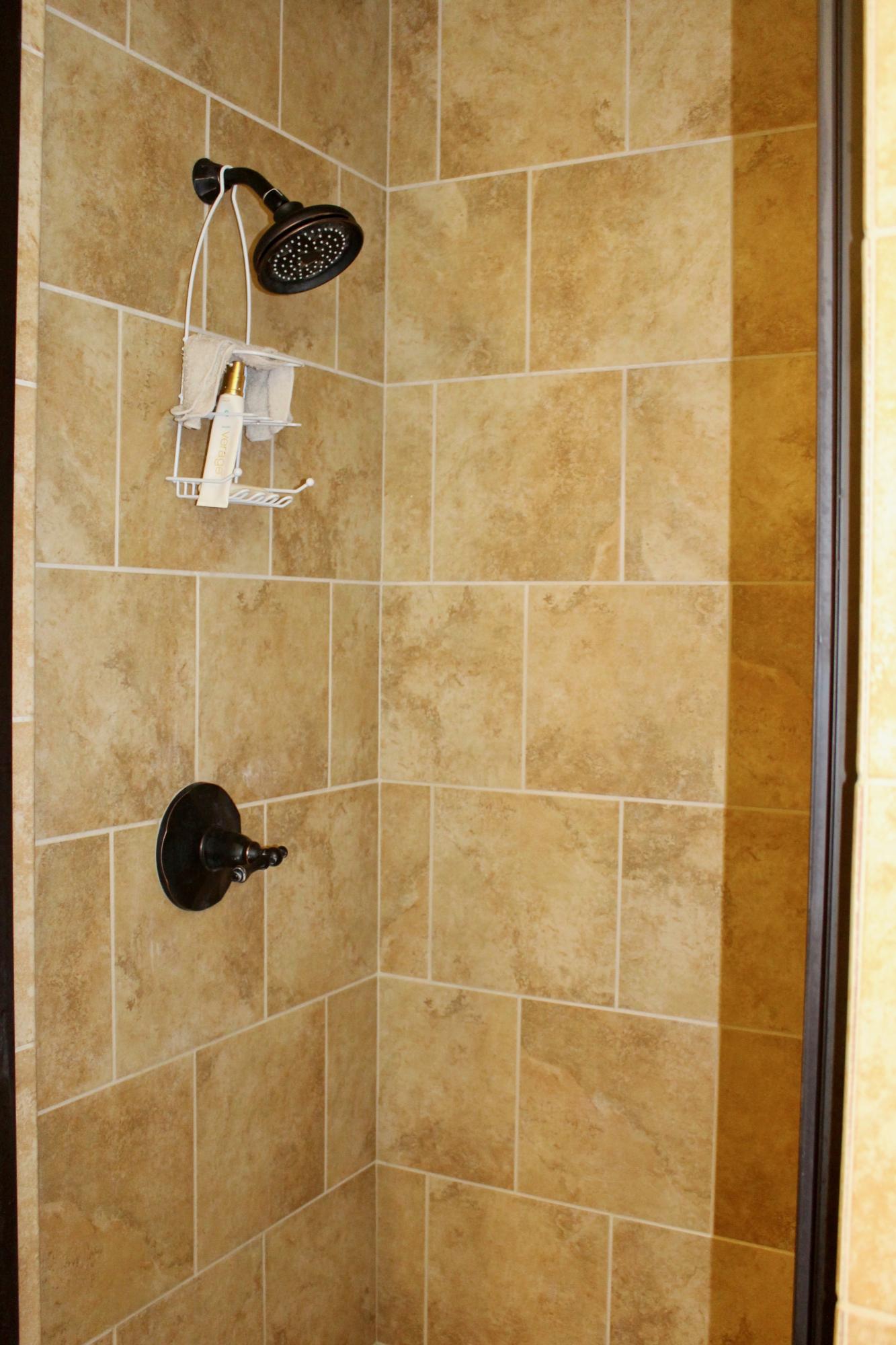 MILL CREEK FARMS - Residential