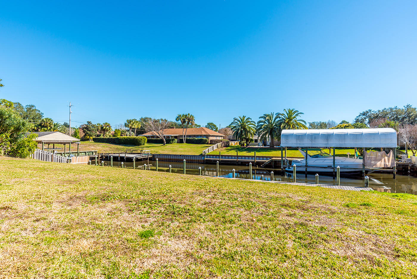 BLUE HERON COVE PH 1, 3 & 4 - Residential