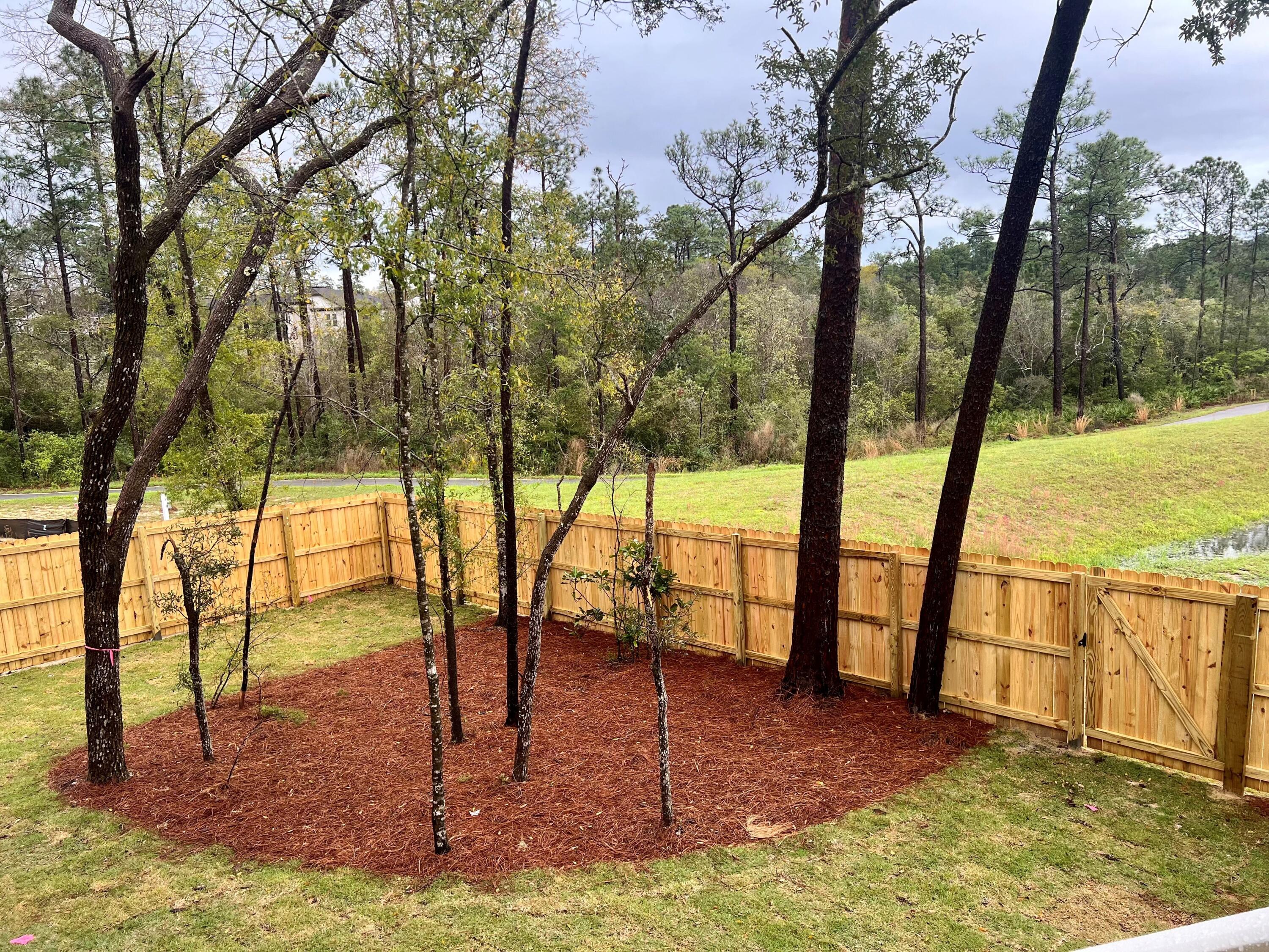 DEER MOSS CREEK - Residential