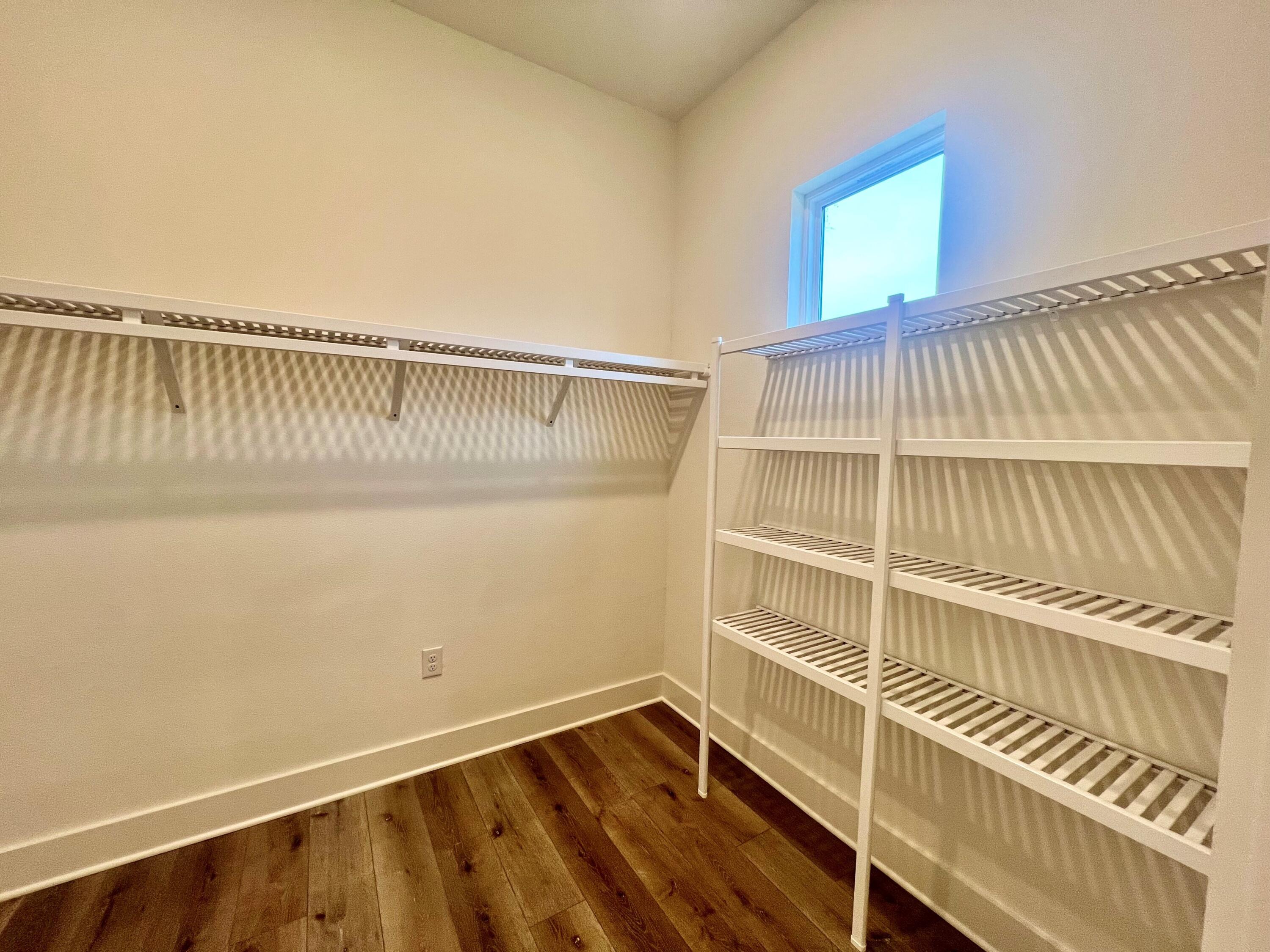 DEER MOSS CREEK - Residential