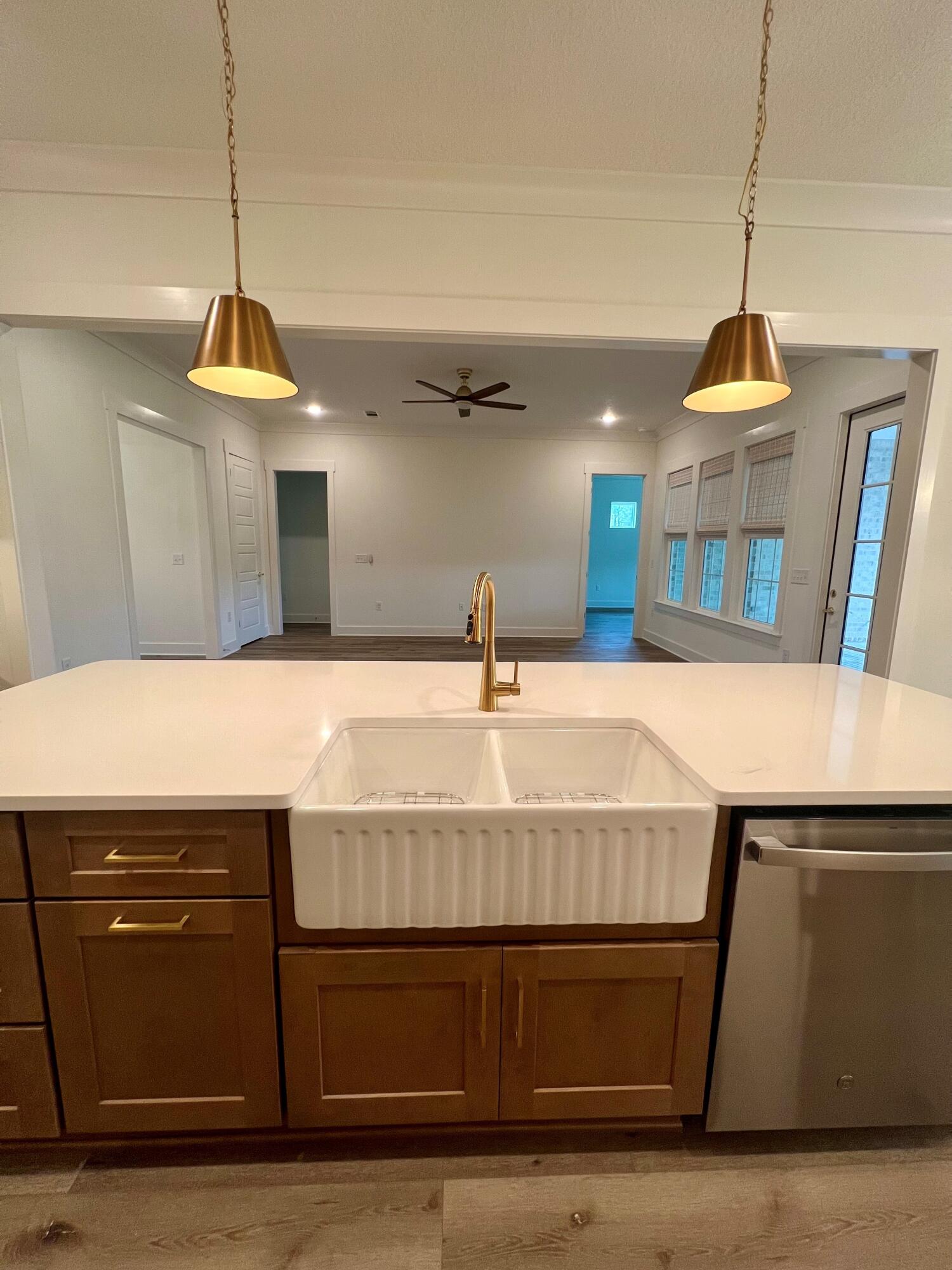 DEER MOSS CREEK - Residential