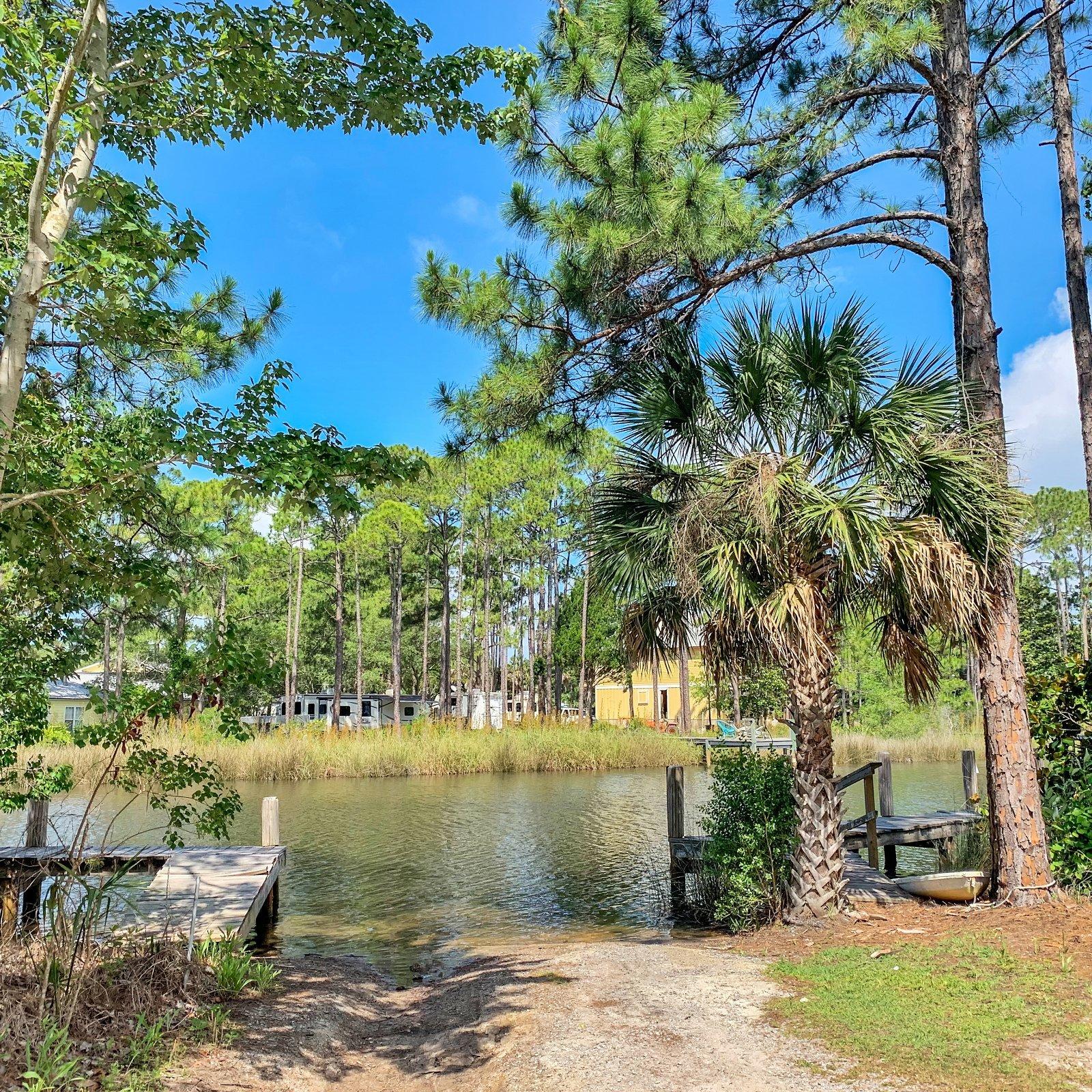 Bayou Pines - Residential