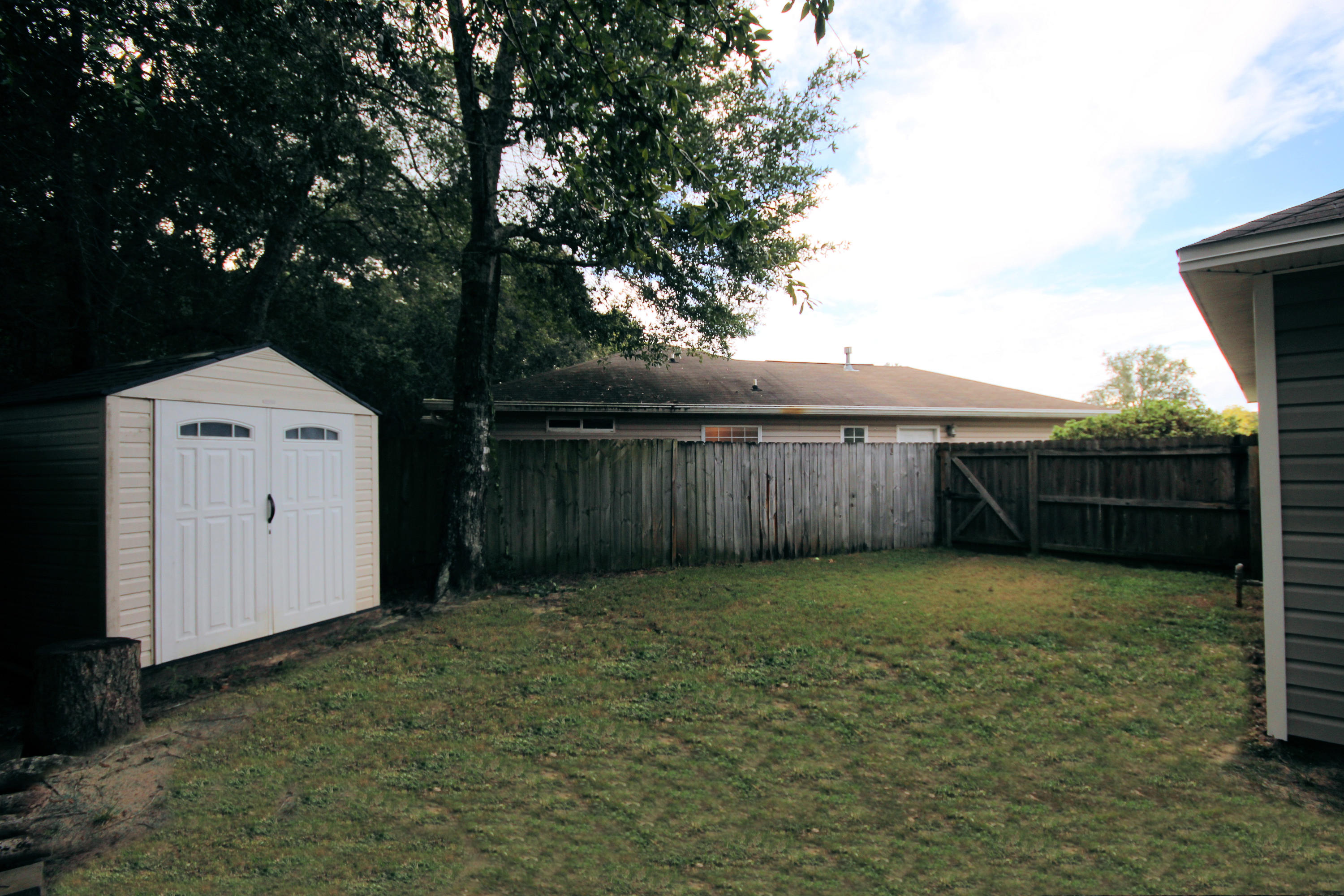 OAK PARK ESTATES - Residential