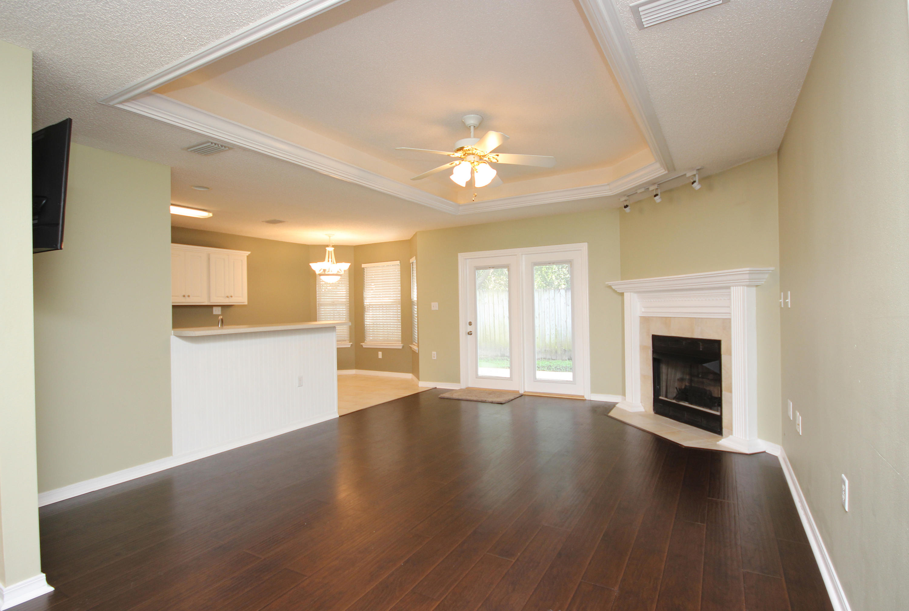 OAK PARK ESTATES - Residential