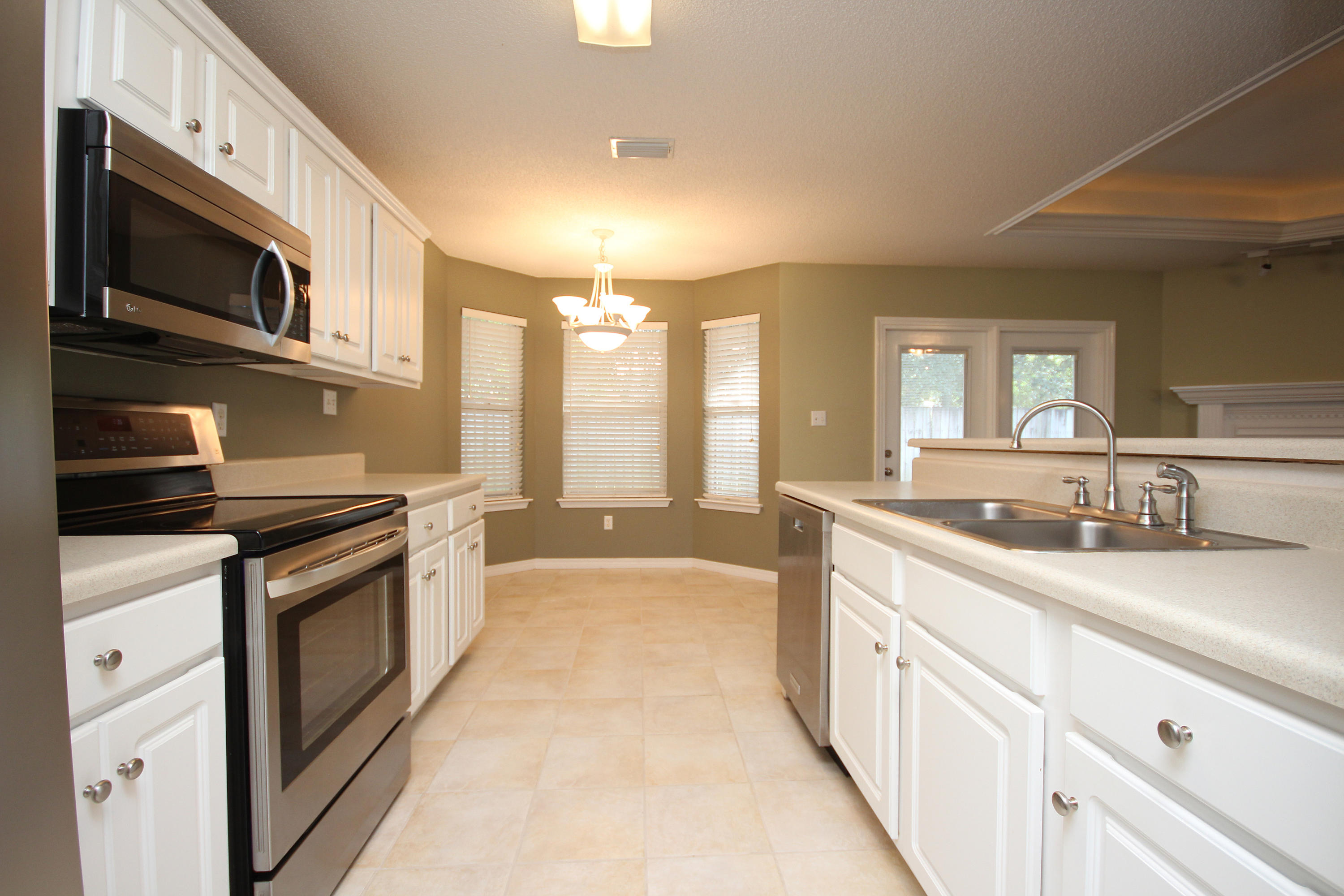 OAK PARK ESTATES - Residential