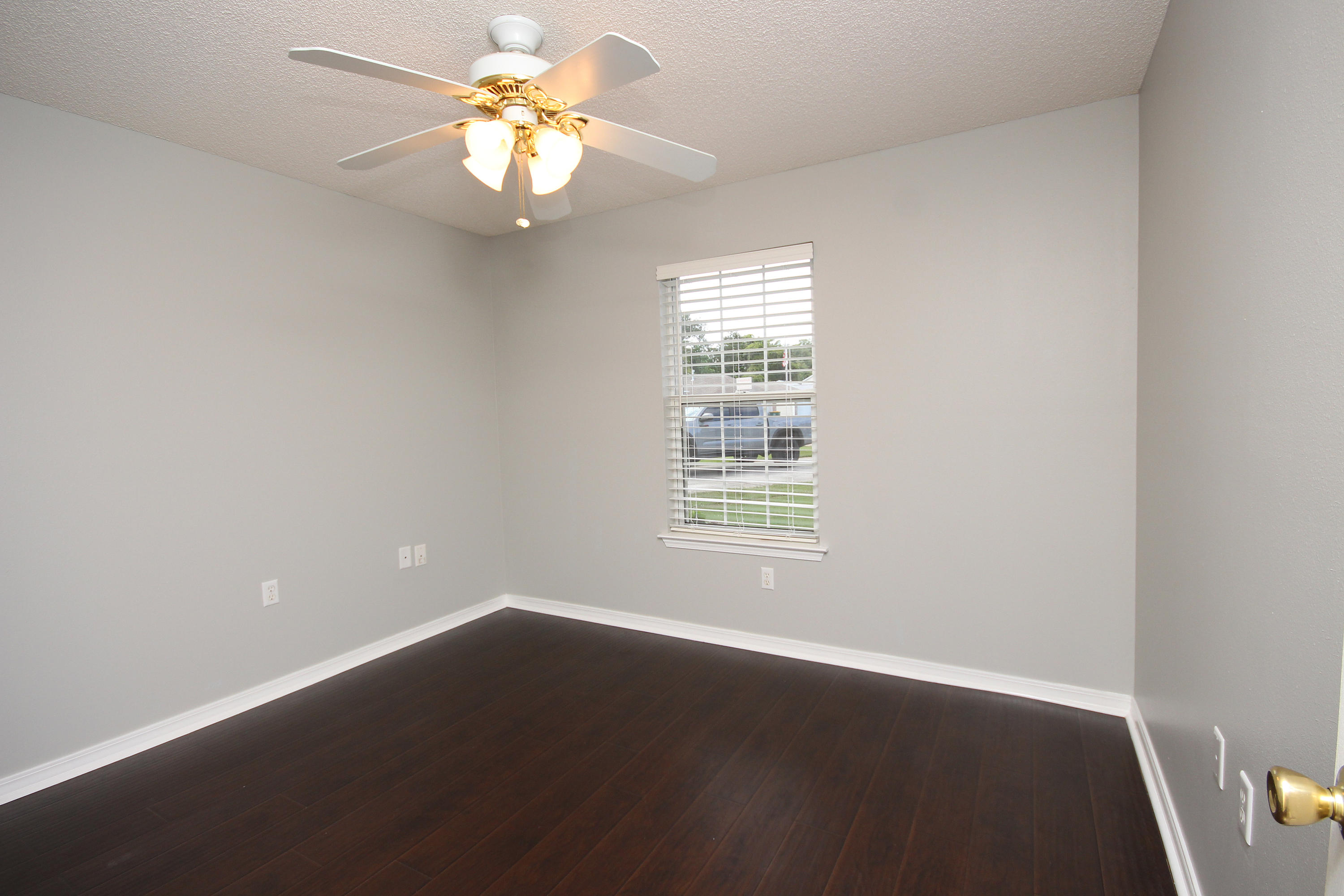 OAK PARK ESTATES - Residential