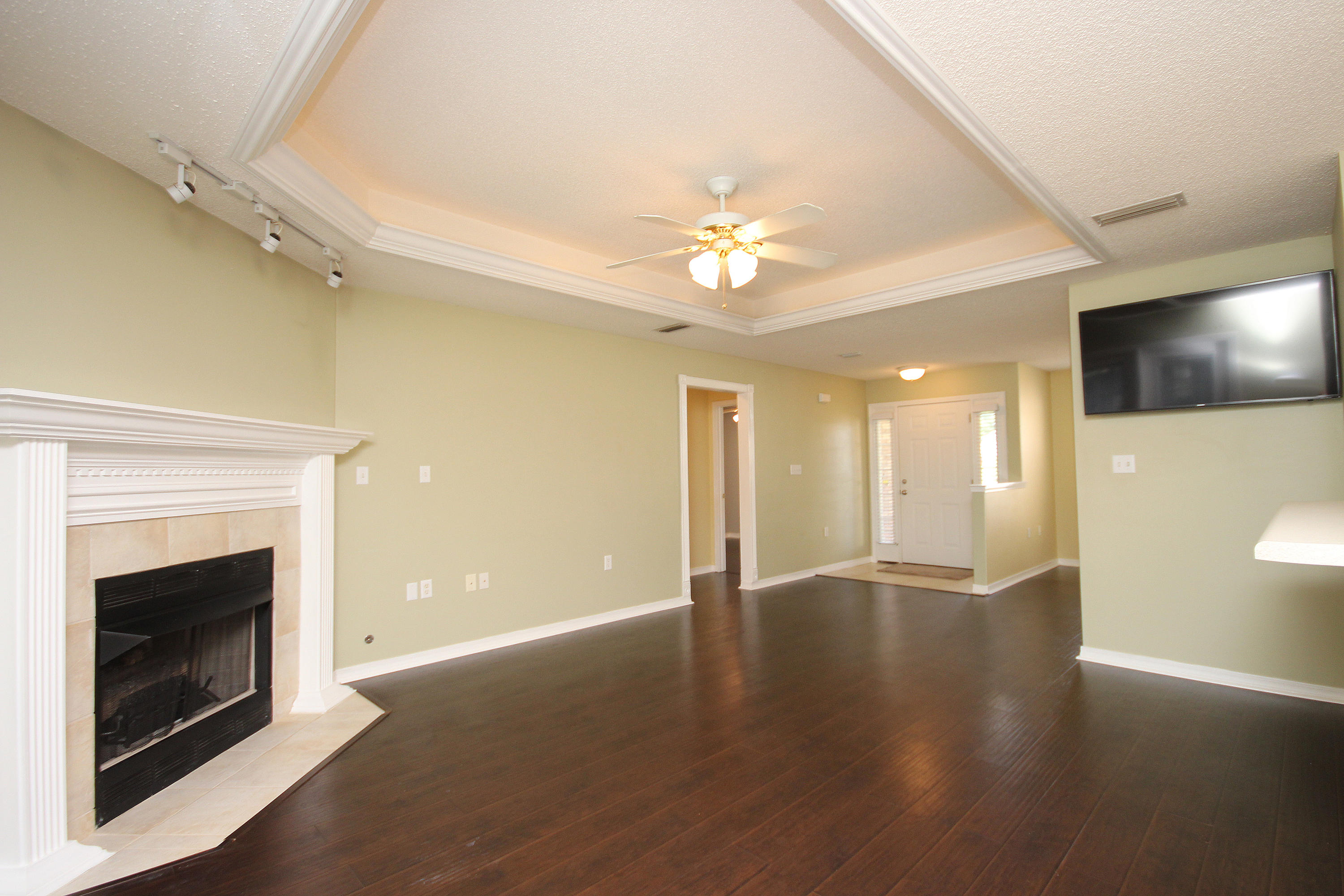 OAK PARK ESTATES - Residential