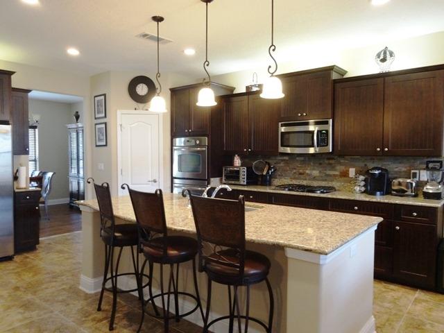 WINDMEADOWS - Residential