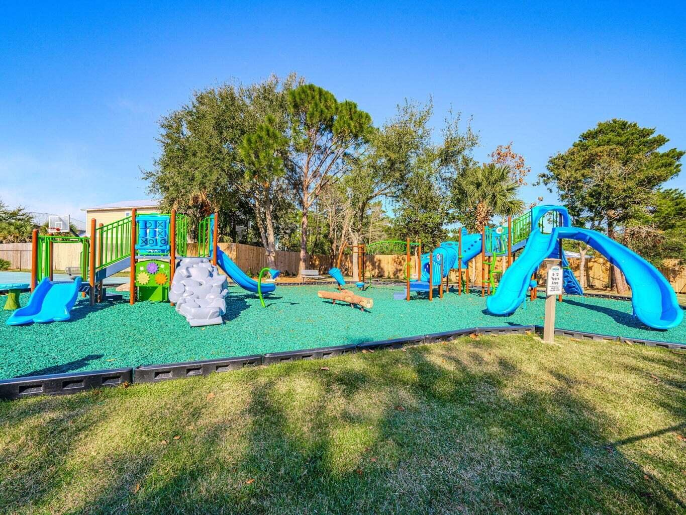 SEASCAPE CONDO PH 9A - Residential