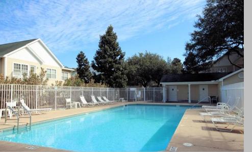 THE OAKS AT NICEVILLE - Residential