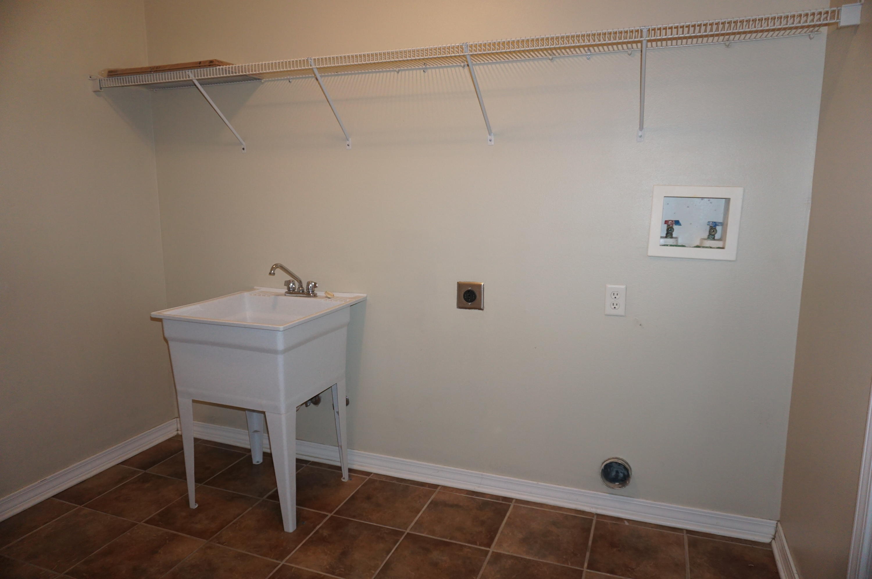 TRIPLE LAKES ESTATES - Residential