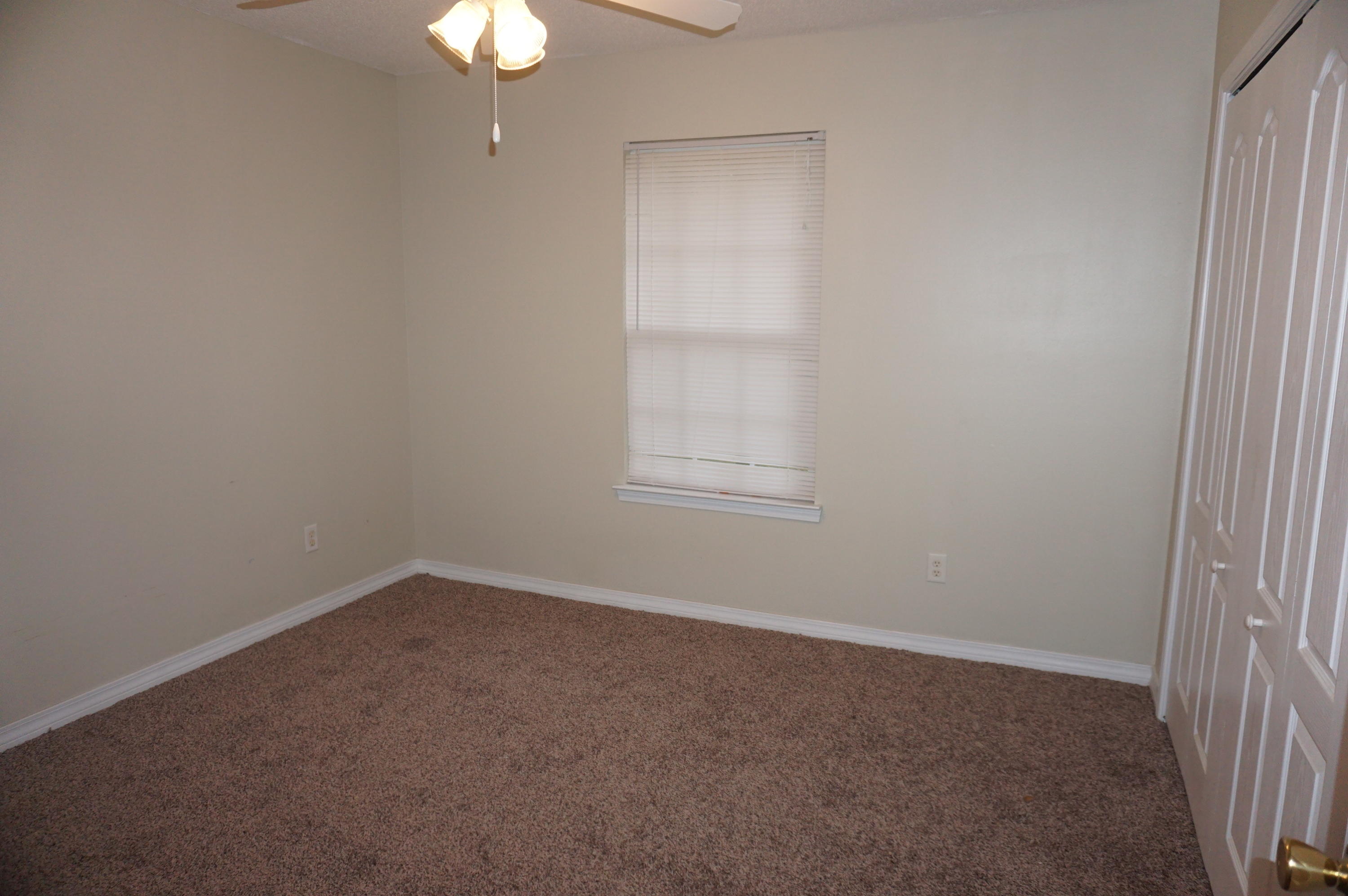 TRIPLE LAKES ESTATES - Residential