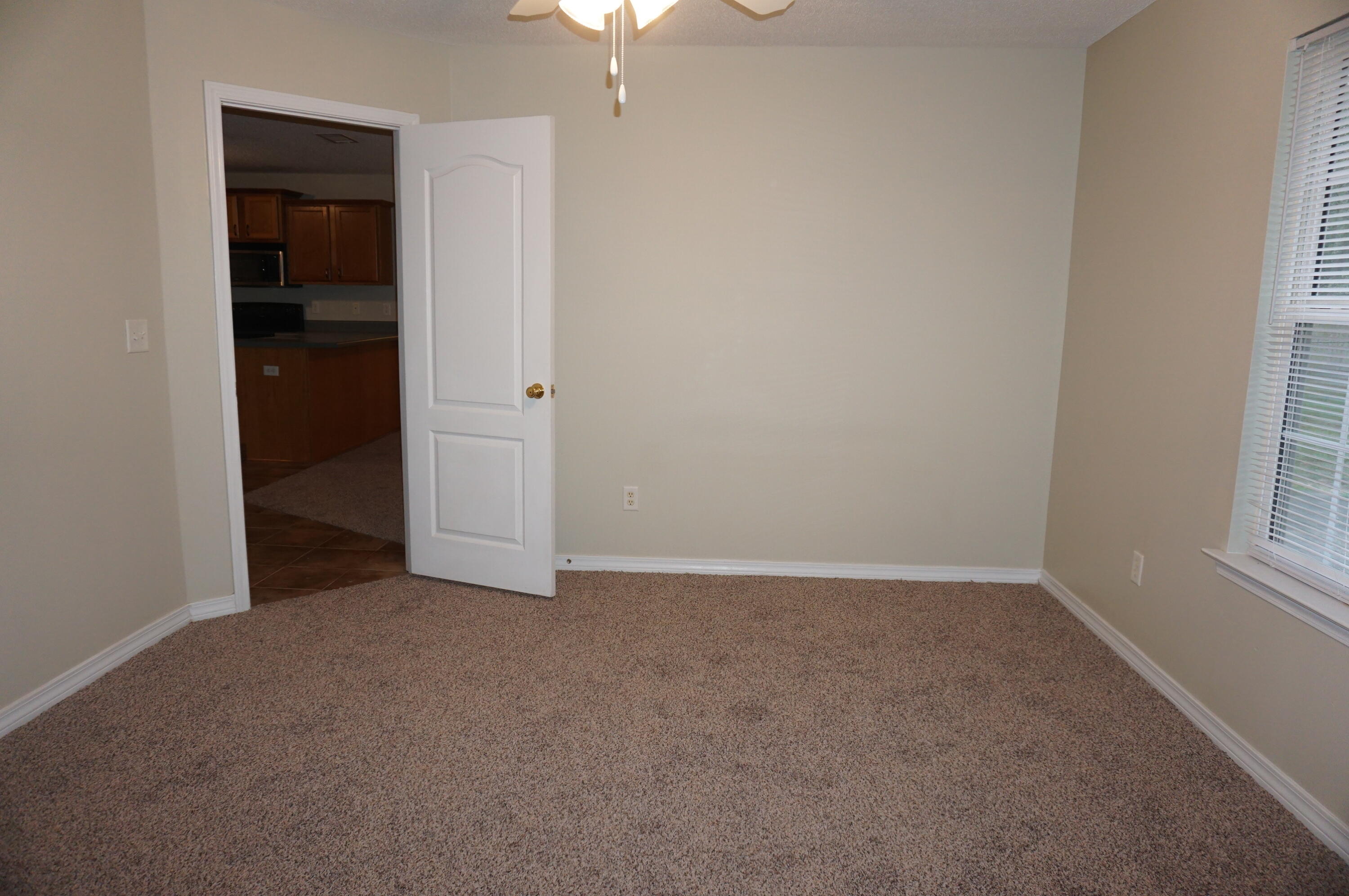 TRIPLE LAKES ESTATES - Residential