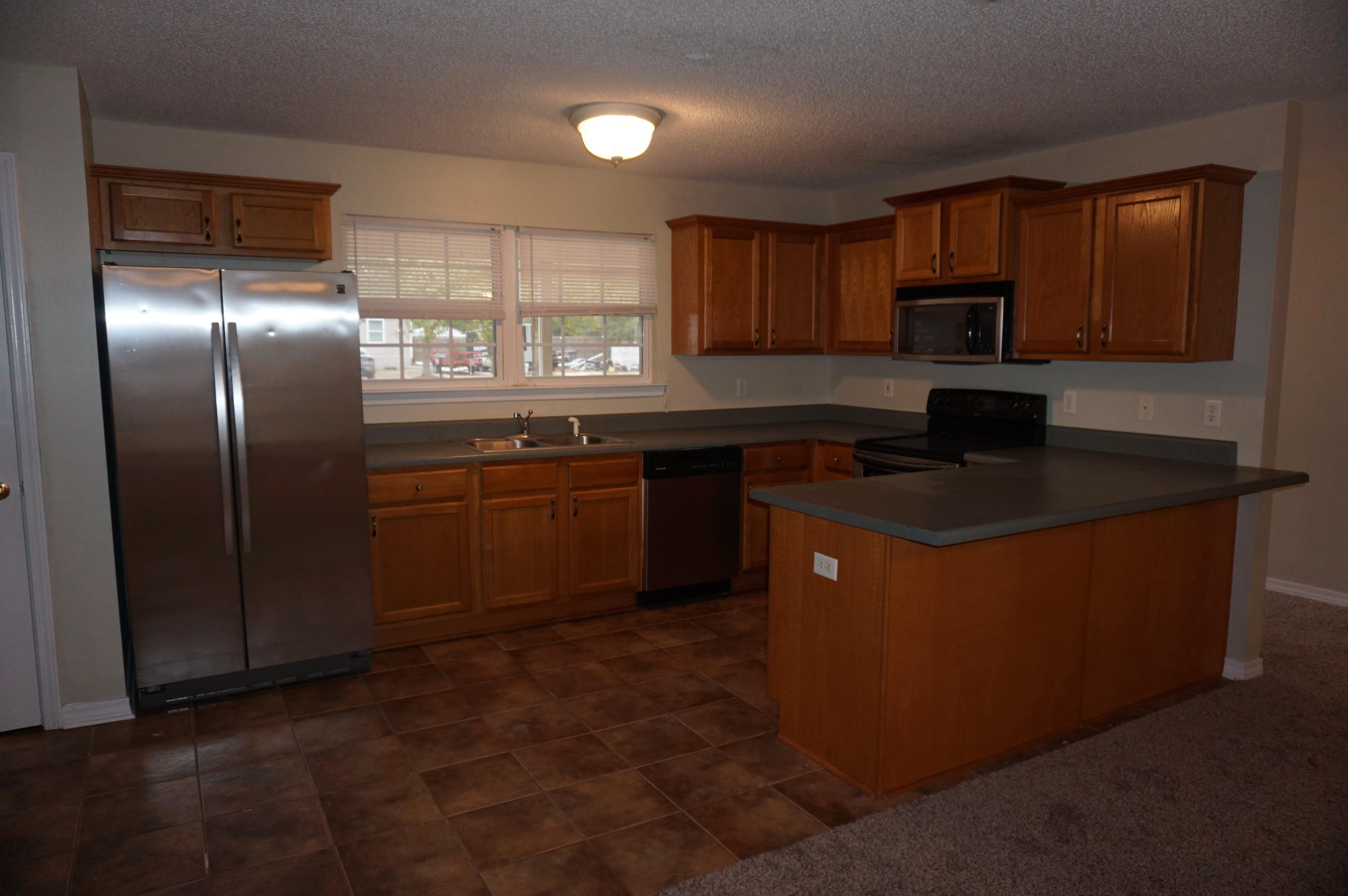 TRIPLE LAKES ESTATES - Residential