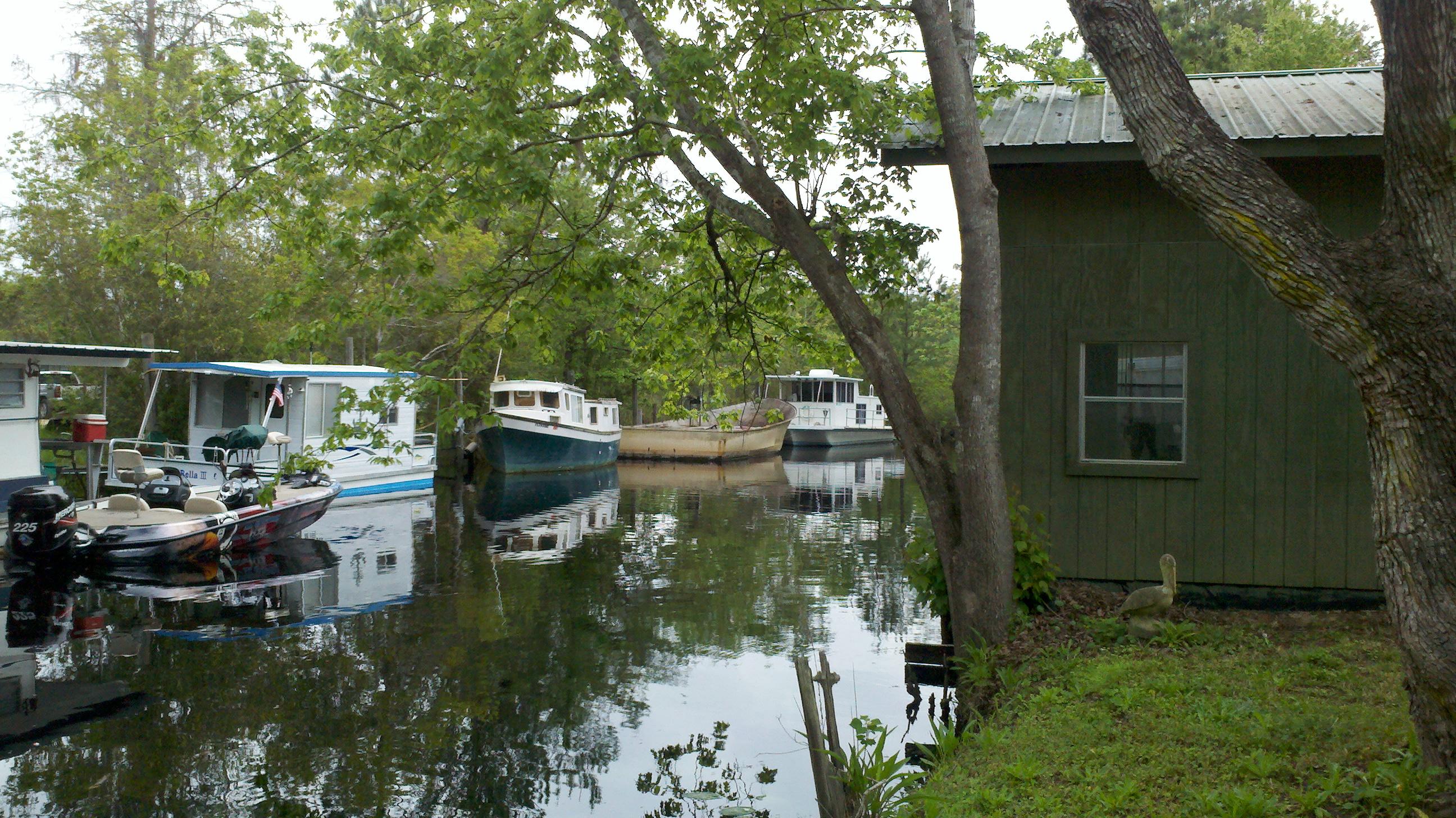 Known as ''Black Creek Lodge'' - Residential